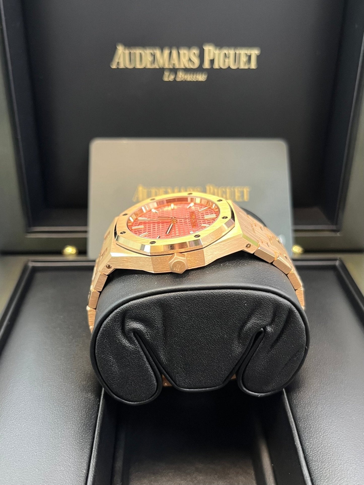 Audemars Piguet Royal Oak Selfwinding Rose Gold Pink Dial 34mm Royal Oak Selfwinding Ref. 77450OR.OO.1361OR.01