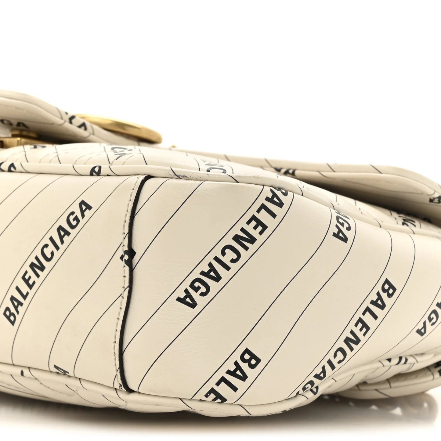 X BALENCIAGA Calfskin Matelasse Logo Print Small GG Marmont Shoulder Bag White