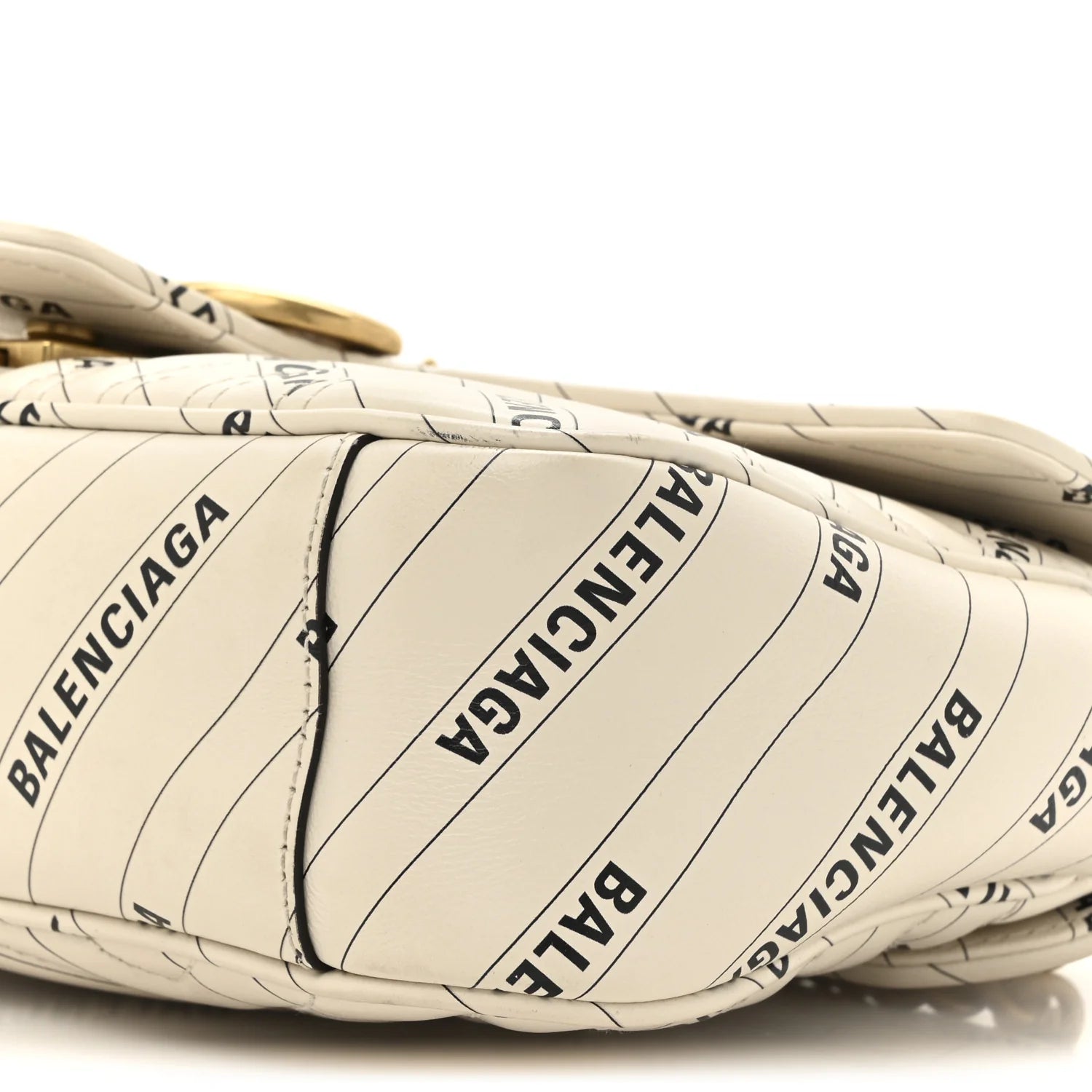 X BALENCIAGA Calfskin Matelasse Logo Print Small GG Marmont Shoulder Bag White