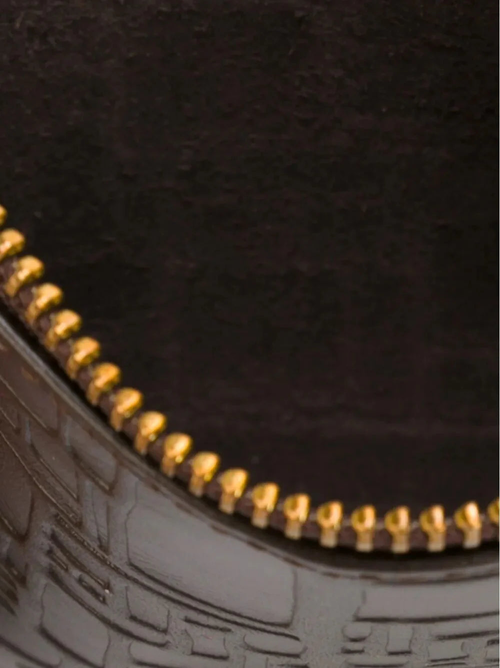 "EMBOSSED LOGOTYPE" POUCH