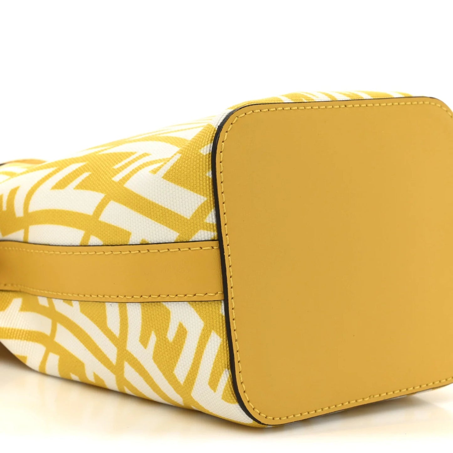 X SARAH COLEMAN Glazed Canvas Vitello King F Is  FF Vertigo Mini Mon Tresor Bucket Bag Mimosa White