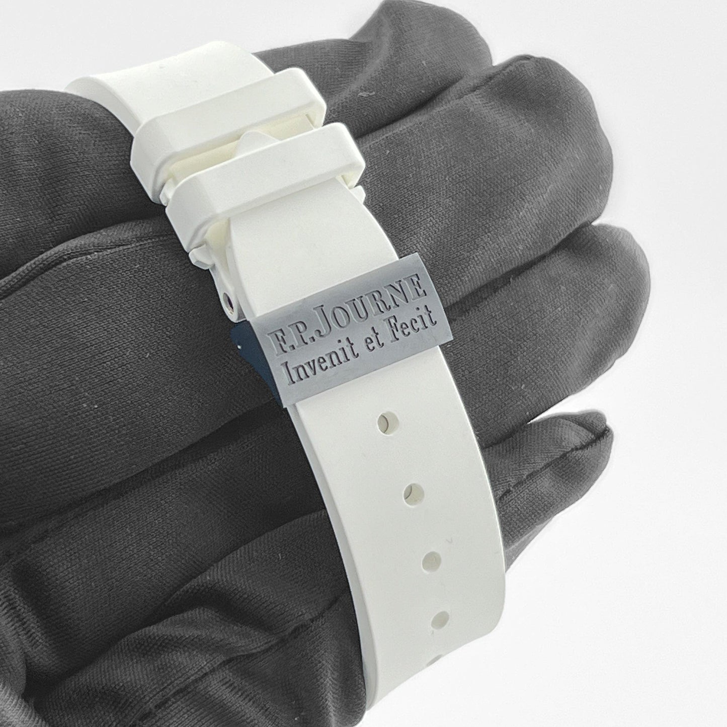 F.P.Journe Élégante 40 Ref. ELT Titalyt Luminescent White Dial