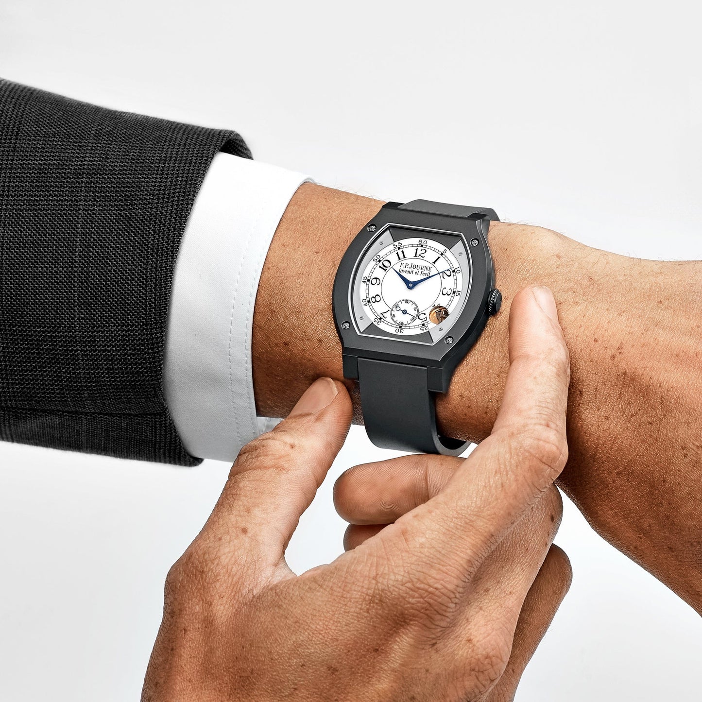 F.P.Journe Élégante 48 Ref. ELHT Titalyt Luminescent White Dial (2022)