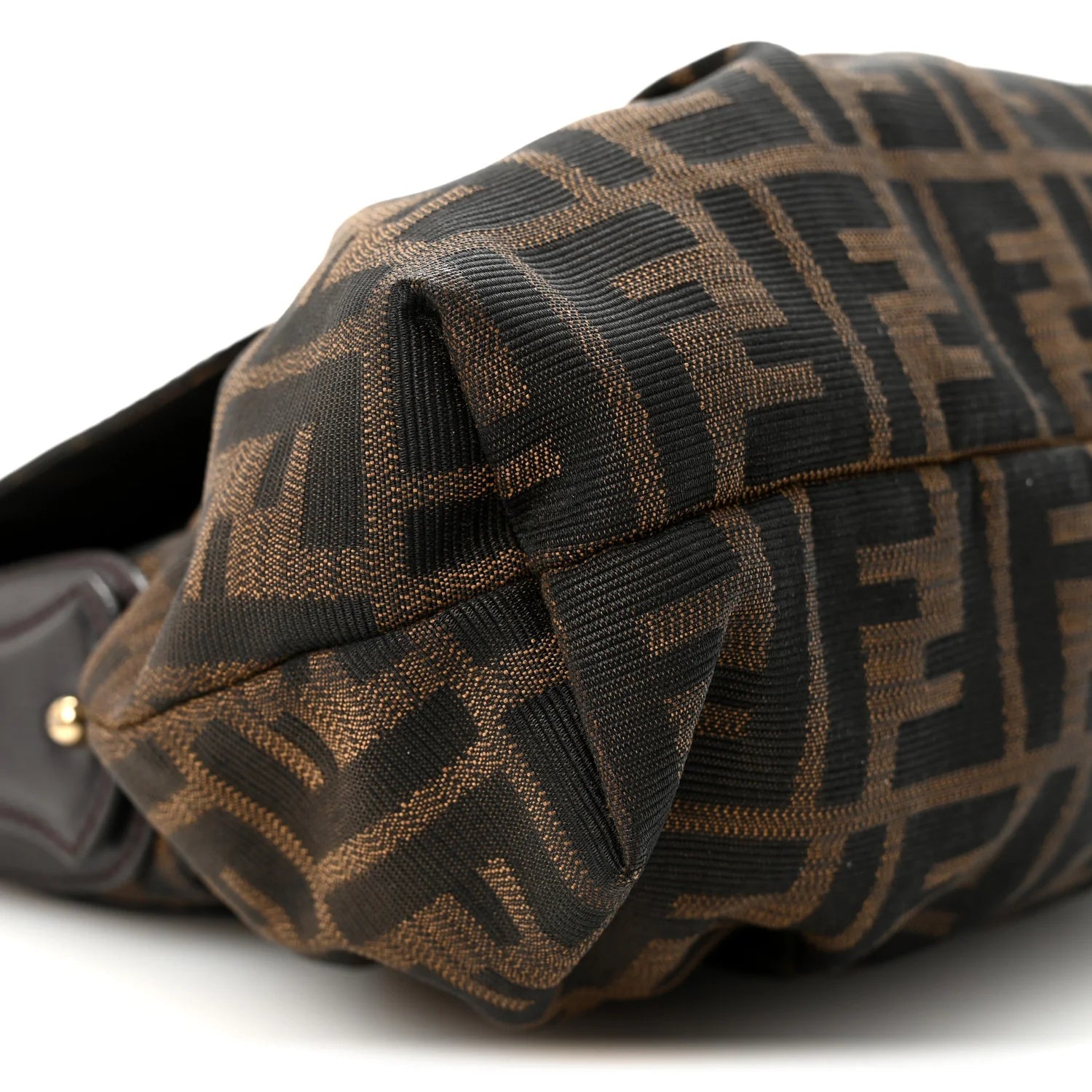 Zucca Medium Chef Shoulder Bag Tobacco