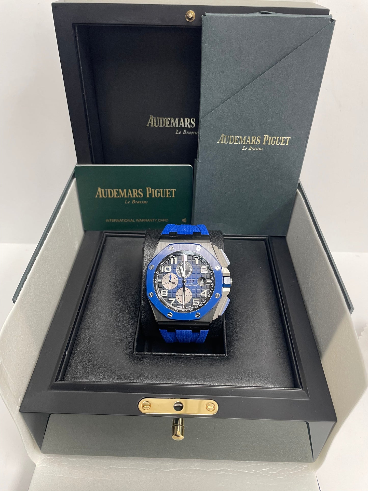 Audemars Piguet Royal Oak Offshore Selfwinding Chronograph/ Stainless Steel/ Blue Strap/ Blue Dial / White Sub-Dials/ Blue Ceramic Bezel (Ref#26405CE.OO.A030CA.01)