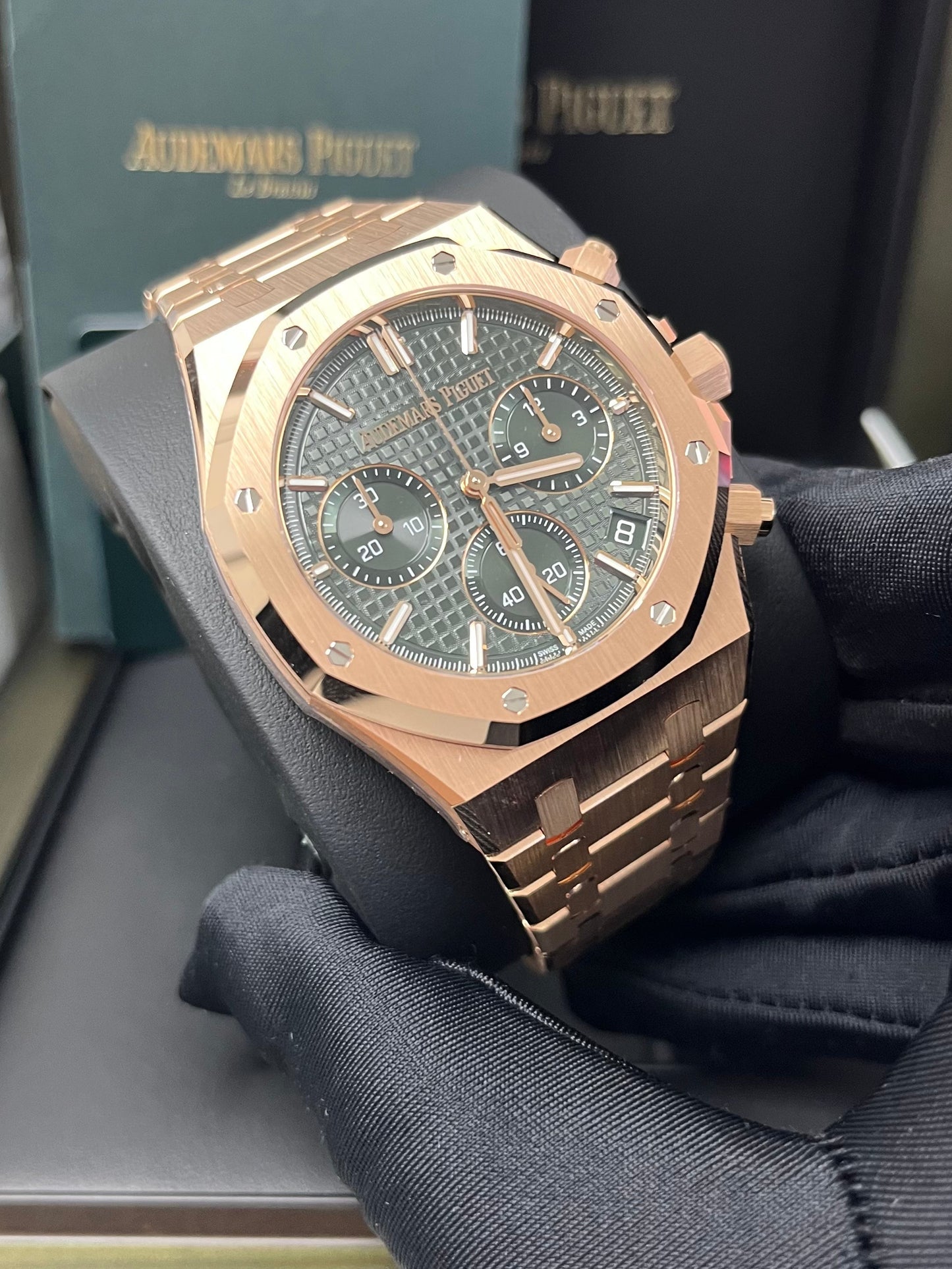 Audemars Piguet Royal Oak Chronograph 41mm Rose Gold Green Dial 26240or.oo.1320or.08