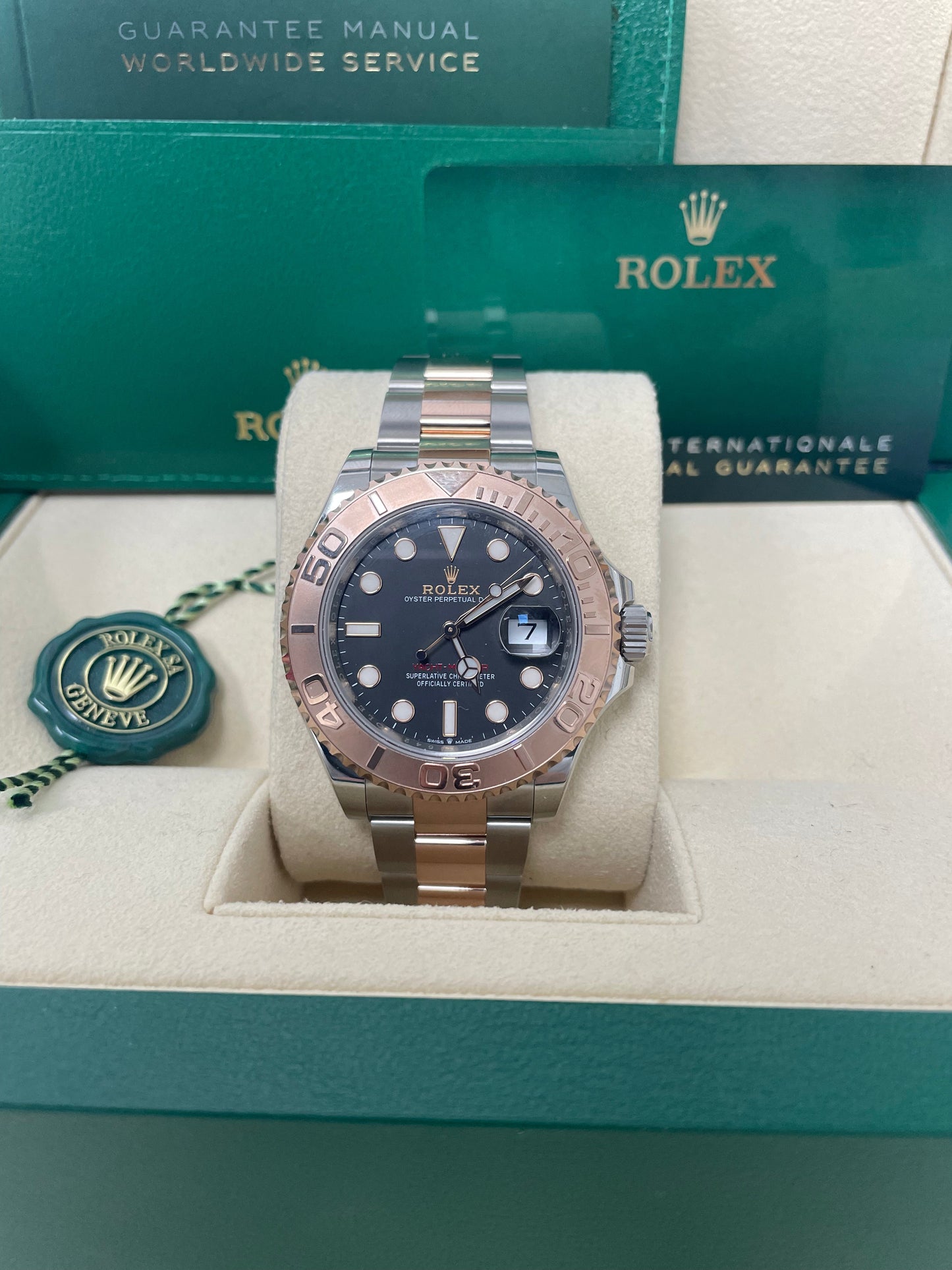 Rolex Steel and Everose Gold Rolesor Yacht-Master 40 Watch Black Dial (Ref #126621)