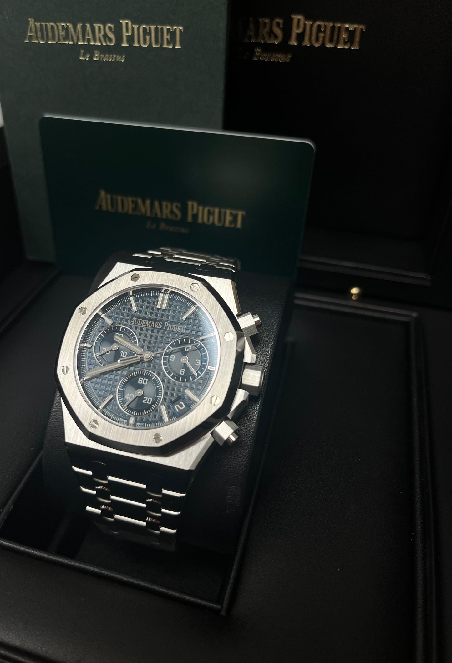 Audemars Piguet ROYAL OAK “50TH ANNIVERSARY” STEEL BRACELET BLUE DIAL 26240ST.OO.1320ST.01 deposit