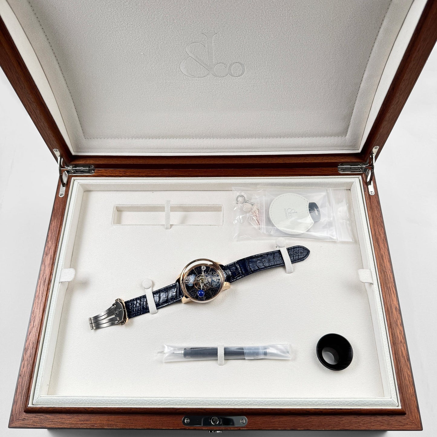 Jacob & Co. Astronomia AT150.40.AC.SD.A Gravitational Triple Axis Automatic Tourbillon Piece Unique (2018)