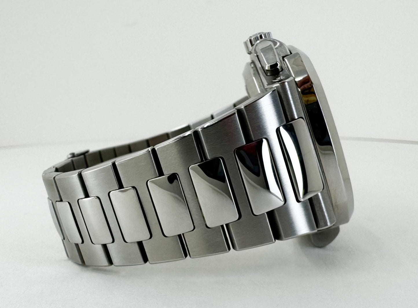 Patek Philippe 40.5mm Nautilus Travel Time Chronograph Watch Black Dial 5990/1A