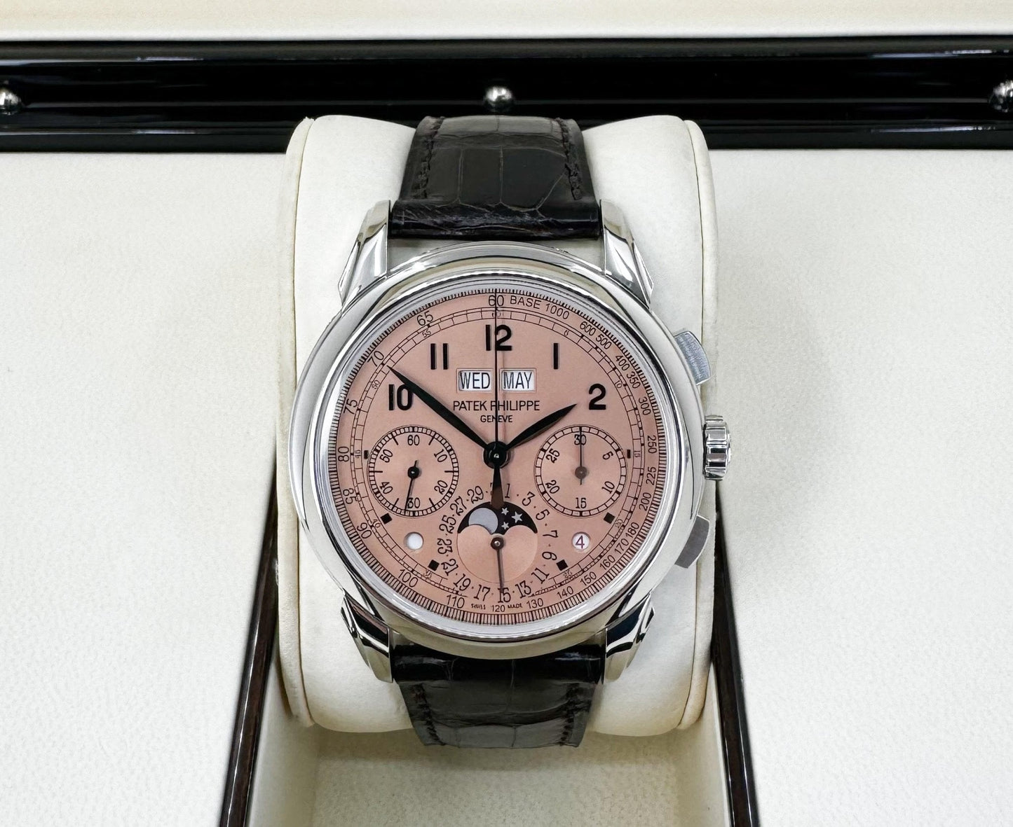 Patek Philippe 41mm Grand Complications Chronograph Perpetual Calendar - Platinum - Golden Opaline Dial Opaline Dial 5270P