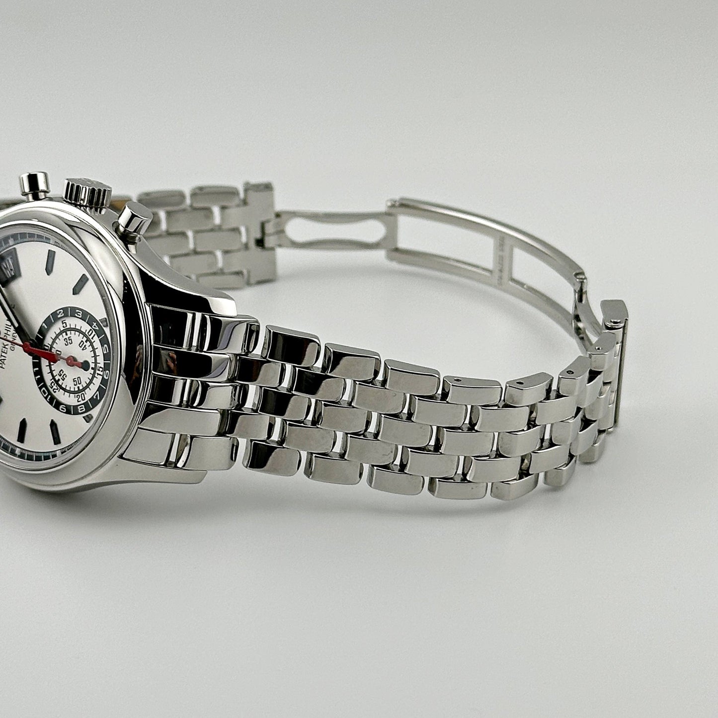 Patek Philippe 5960/1A-001 Annual Calendar Chronograph Stainless Steel White Dial