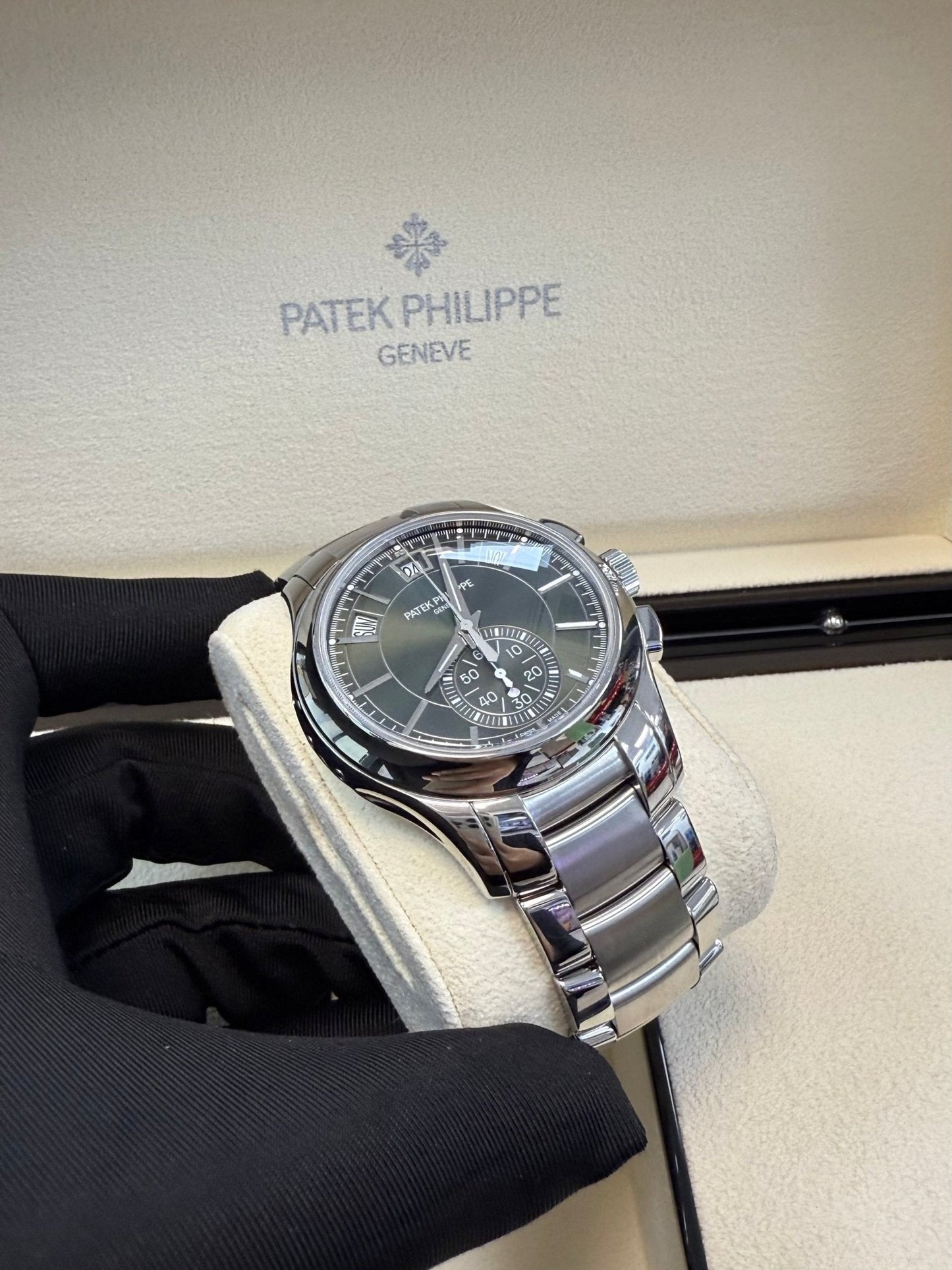 Patek Philippe Annual Calendar Complications Green Dial (Reference # 5905/1A-001)