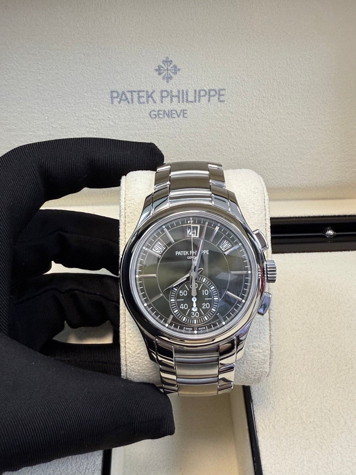Patek Philippe Annual Calendar Complications Green Dial (Reference # 5905/1A-001)