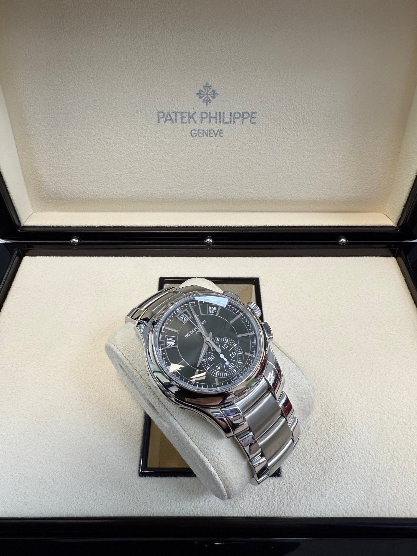 Patek Philippe Annual Calendar Complications Green Dial (Reference # 5905/1A-001)