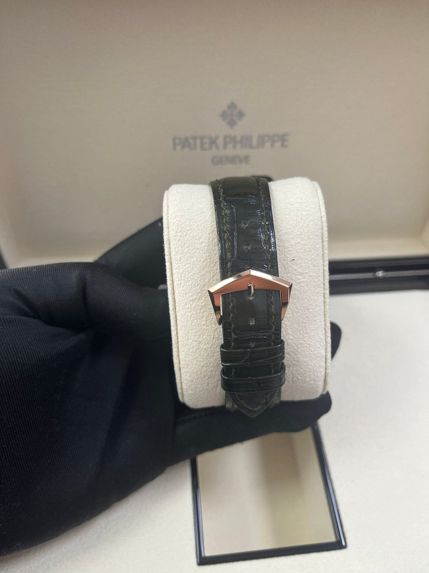 Patek Philippe Annual Calendar Green Dial Annual Calendar 5205R - COMPLICATIONS SELF-WINDING Rose Gold