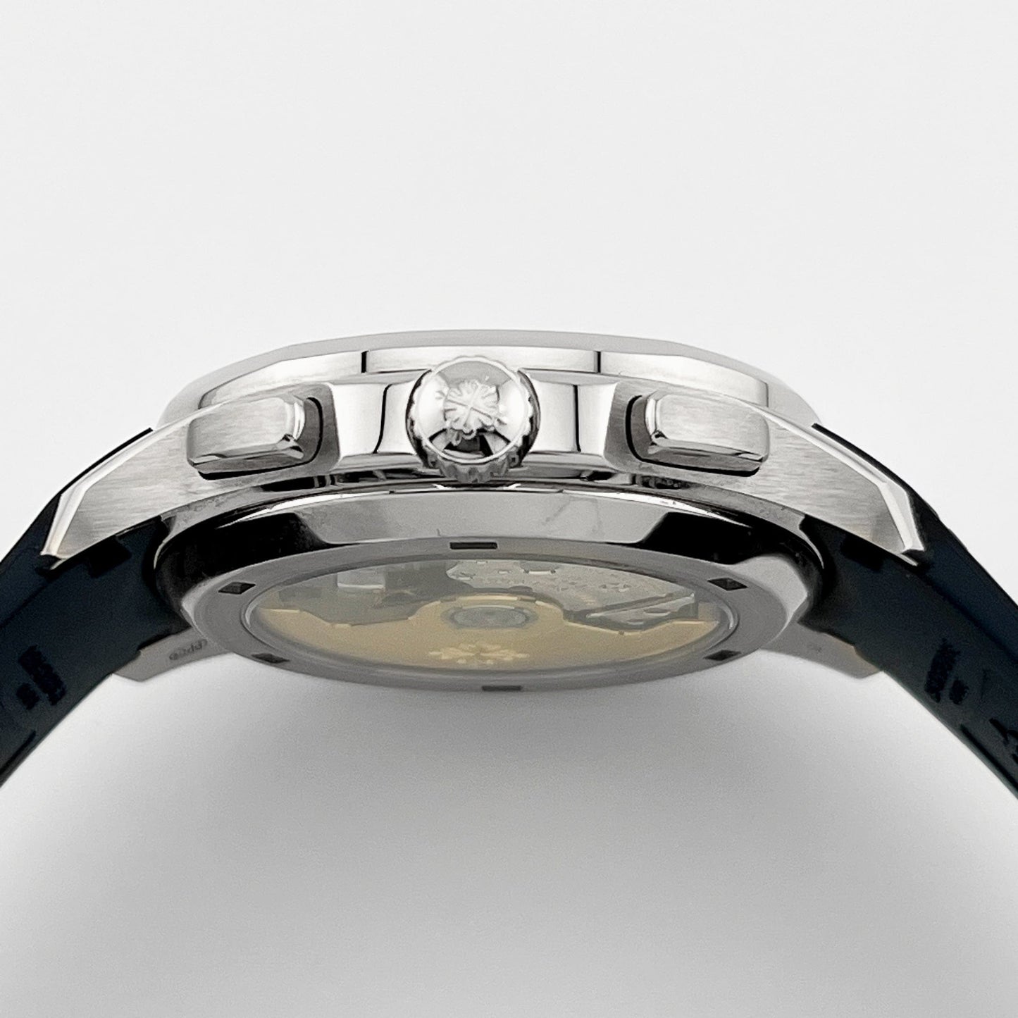 Patek Philippe Aquanaut 5968G-001 White Gold Blue Dial (2022)