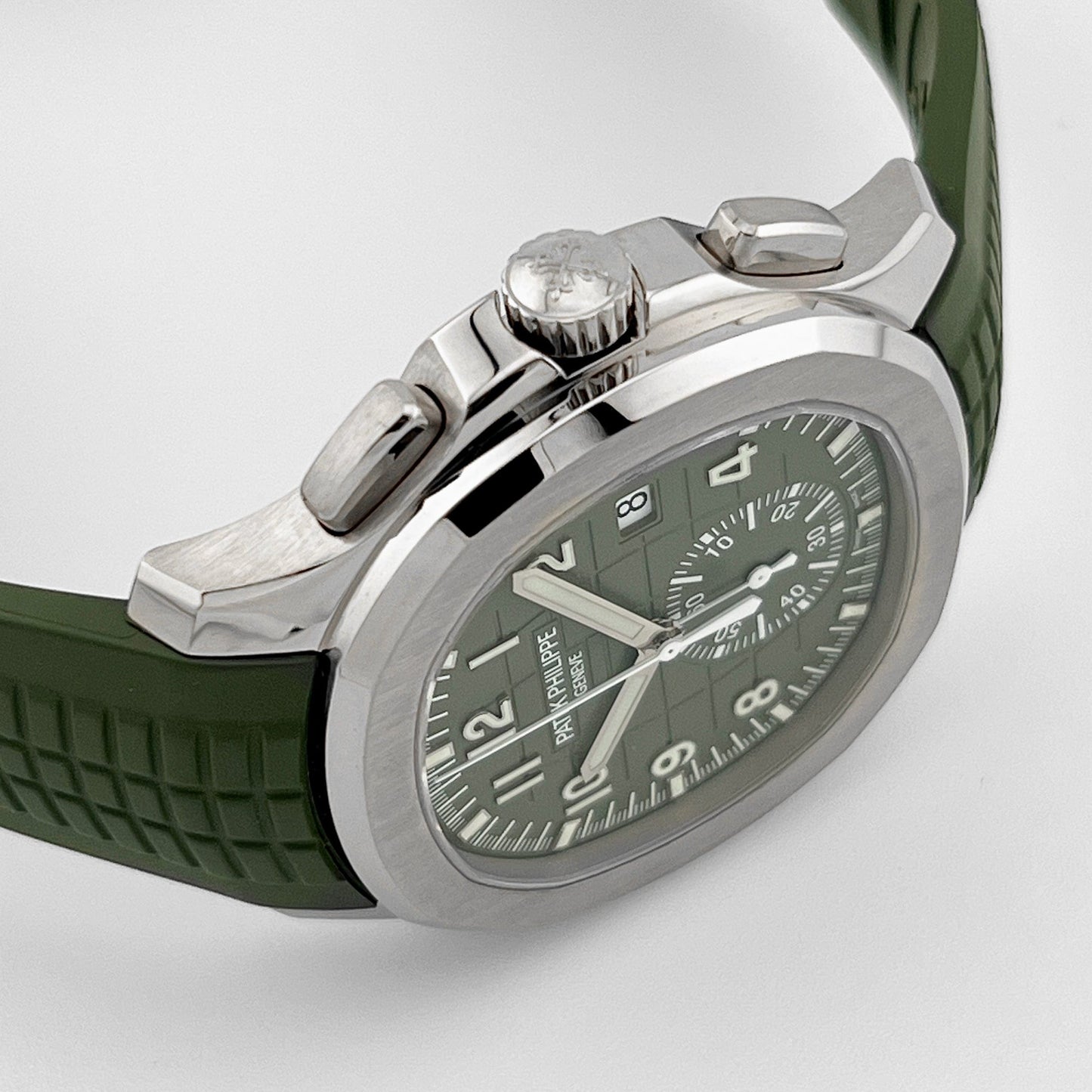 Patek Philippe Aquanaut 5968G-010 Chronograph White Gold Khaki Green Dial (2021)