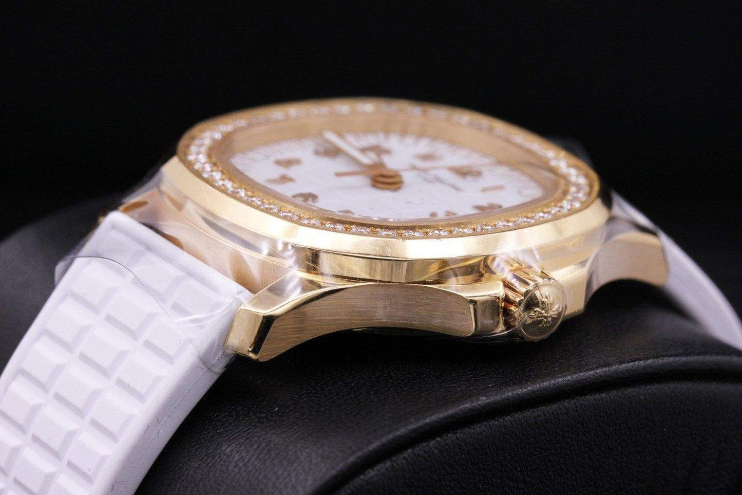 Patek Philippe Aquanaut Luce 35mm 5068R White Dial