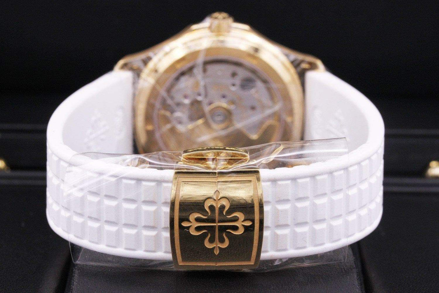 Patek Philippe Aquanaut Luce 35mm 5068R White Dial