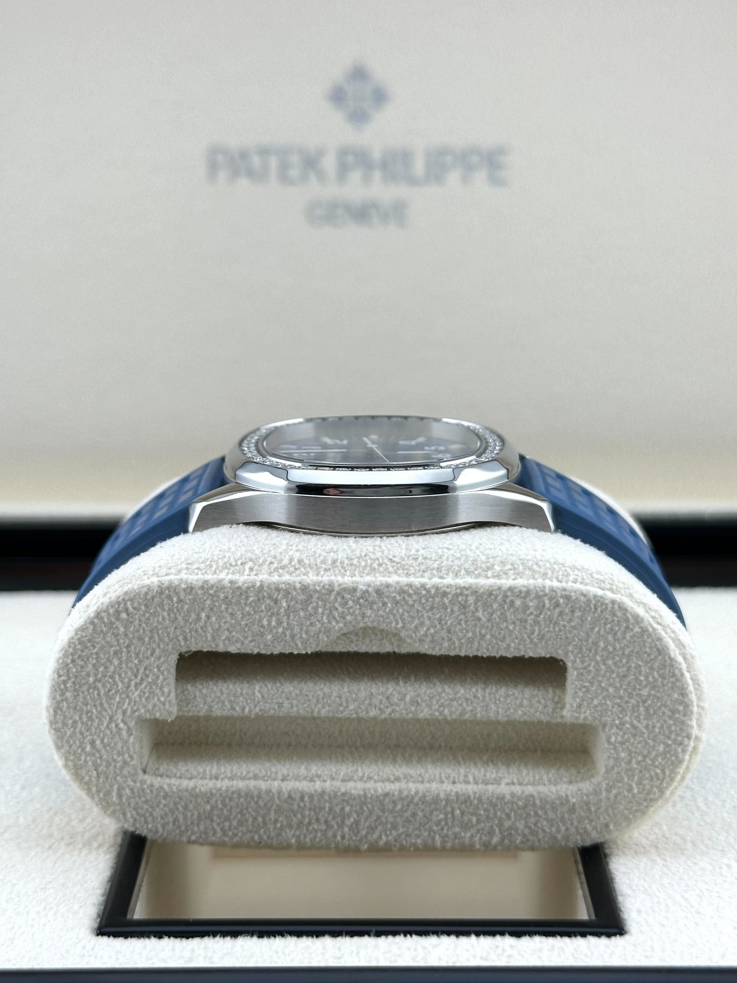 Patek Philippe Aquanaut Luce 5067A-022 'Ladies' Stainless Steel Blue Dial Diamond Bezel