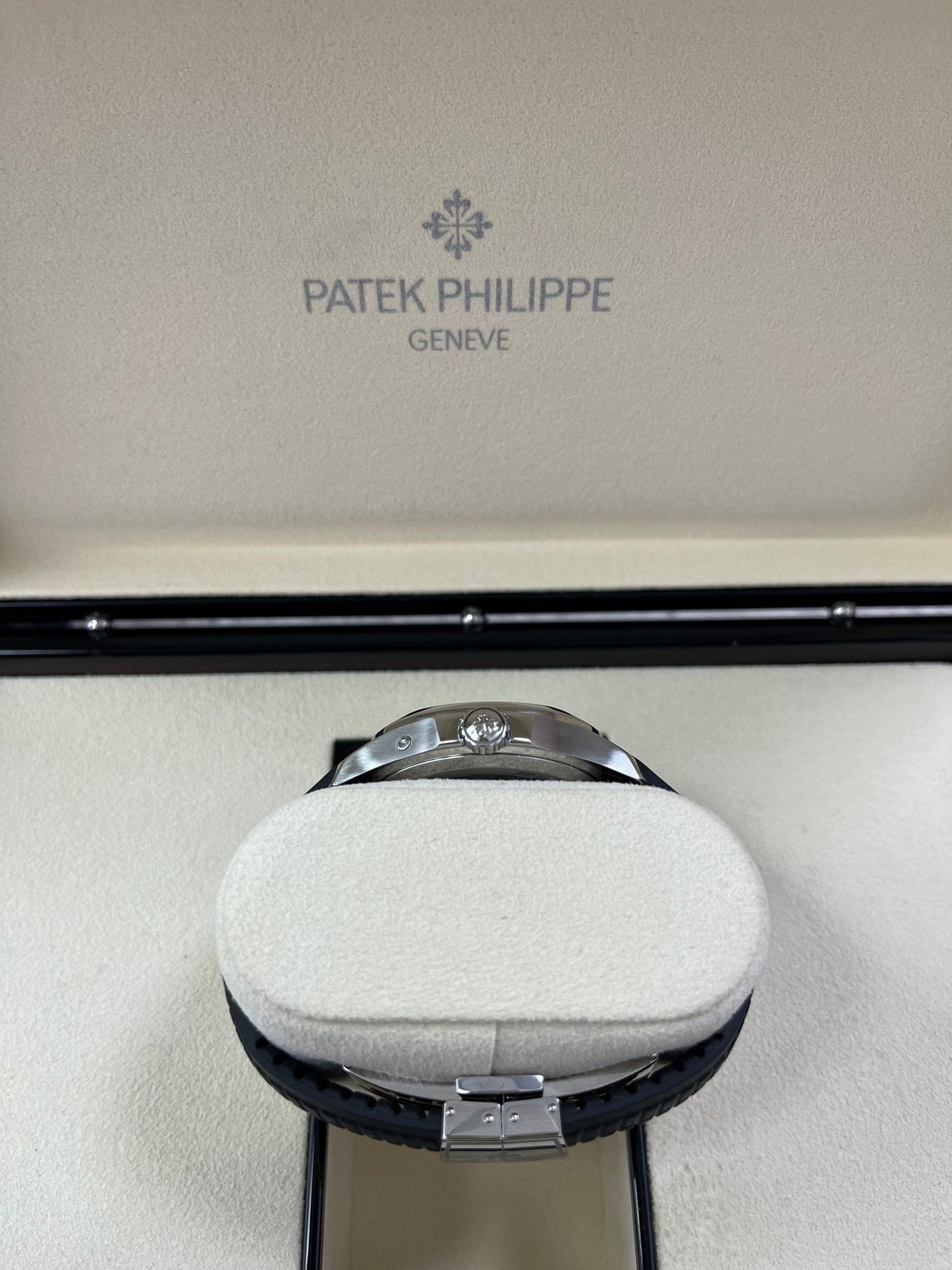 Patek Philippe Aquanaut Stainless Steel/ Dual Time (Ref#5164A-001)