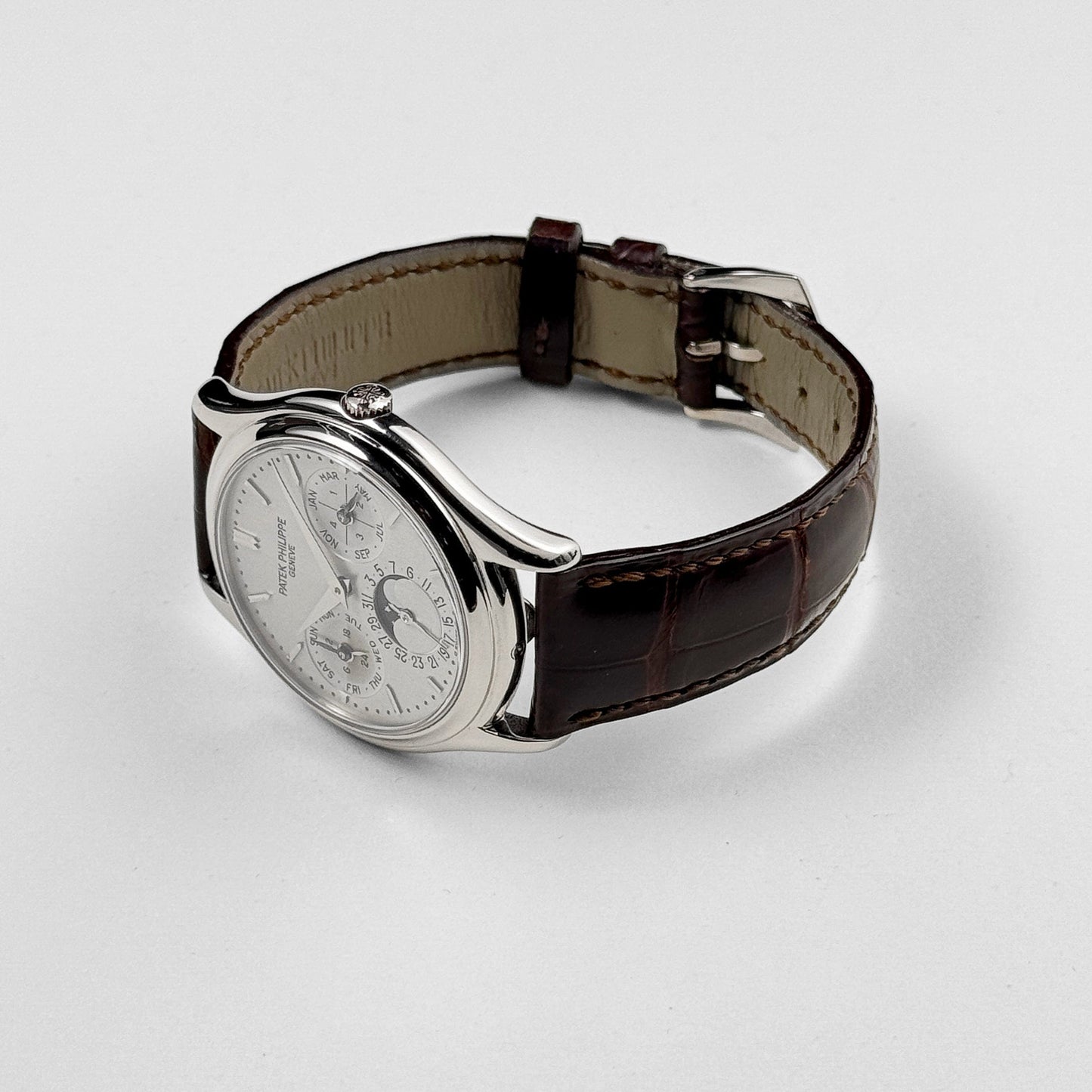 Patek Philippe Calatrava 3940G-011 Perpetual Calendar Moonphase White Gold Opaline Silver Dial