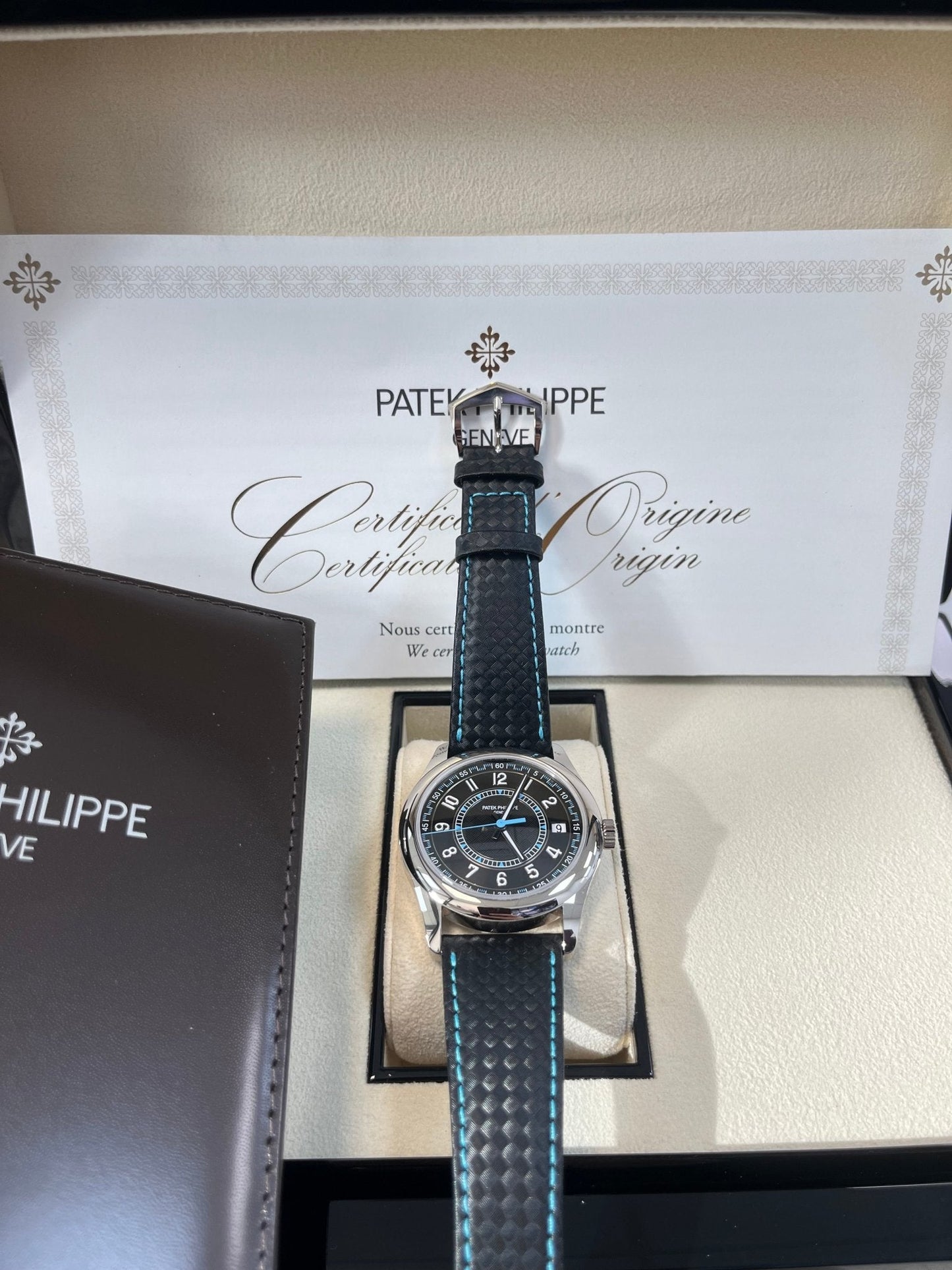 Patek Philippe Calatrava 40mm Blue Date Sweep Seconds (Ref# 6007G-011)