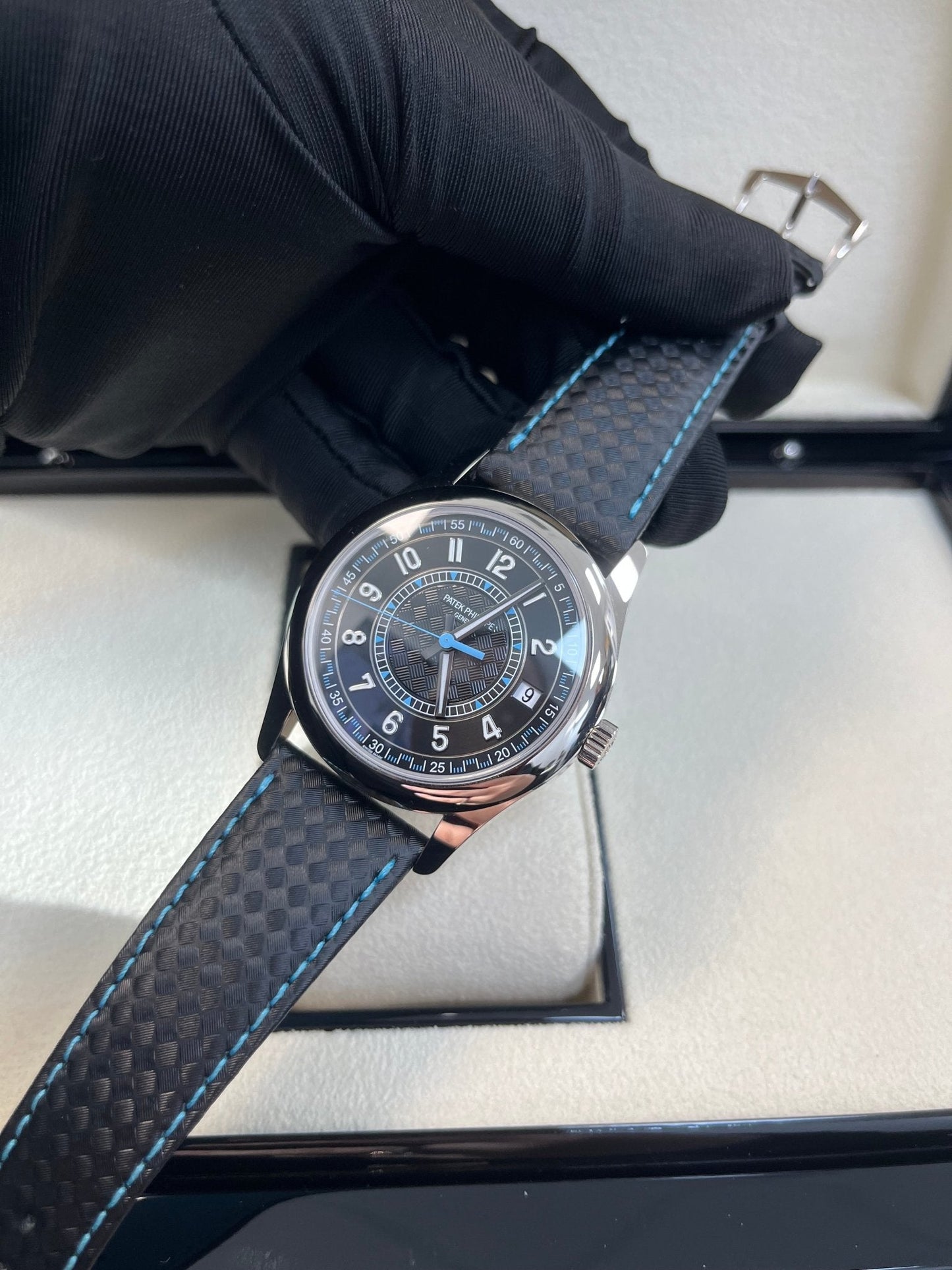 Patek Philippe Calatrava 40mm Blue Date Sweep Seconds (Ref# 6007G-011)