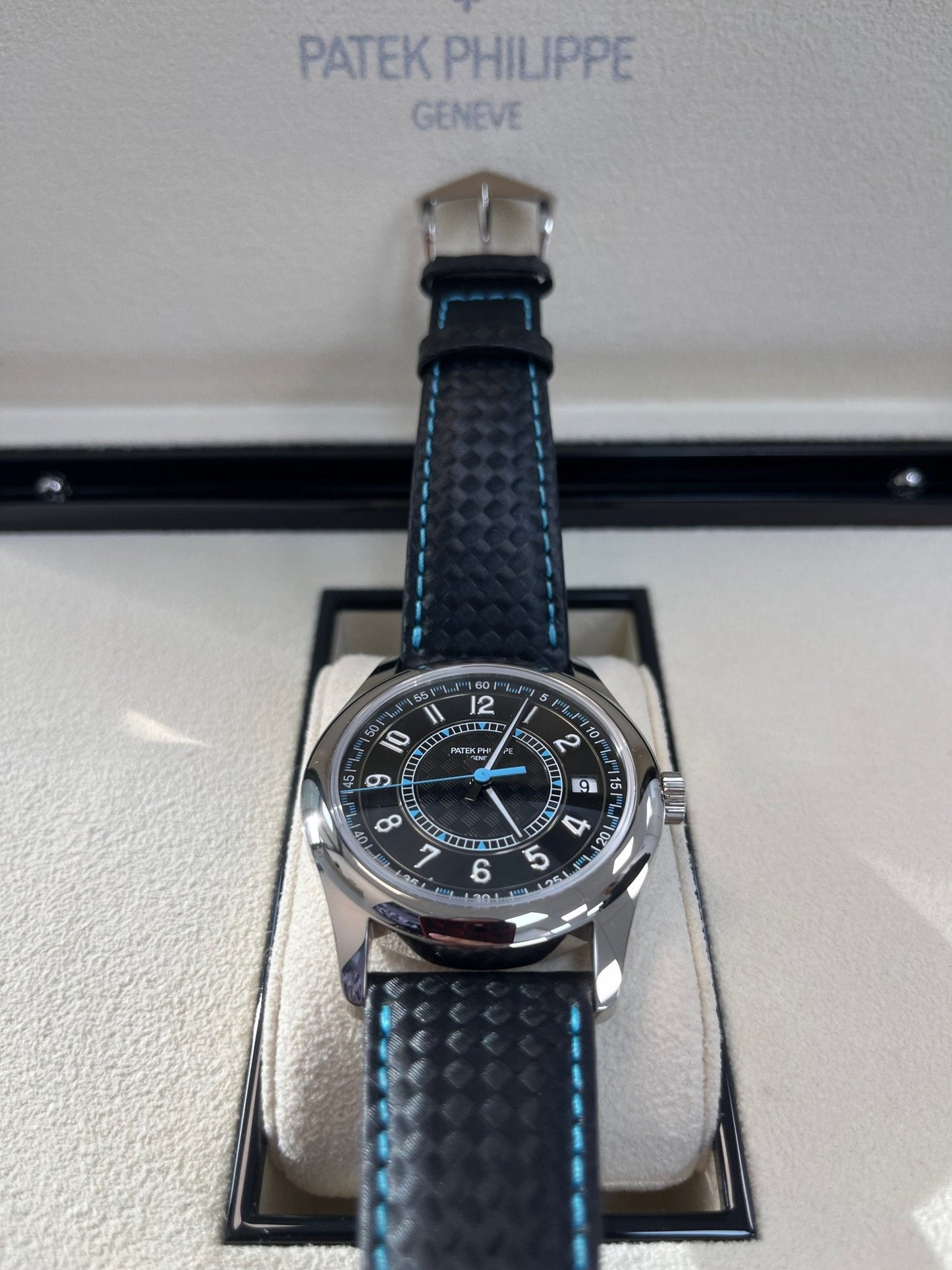 Patek Philippe Calatrava 40mm Blue Date Sweep Seconds (Ref# 6007G-011)