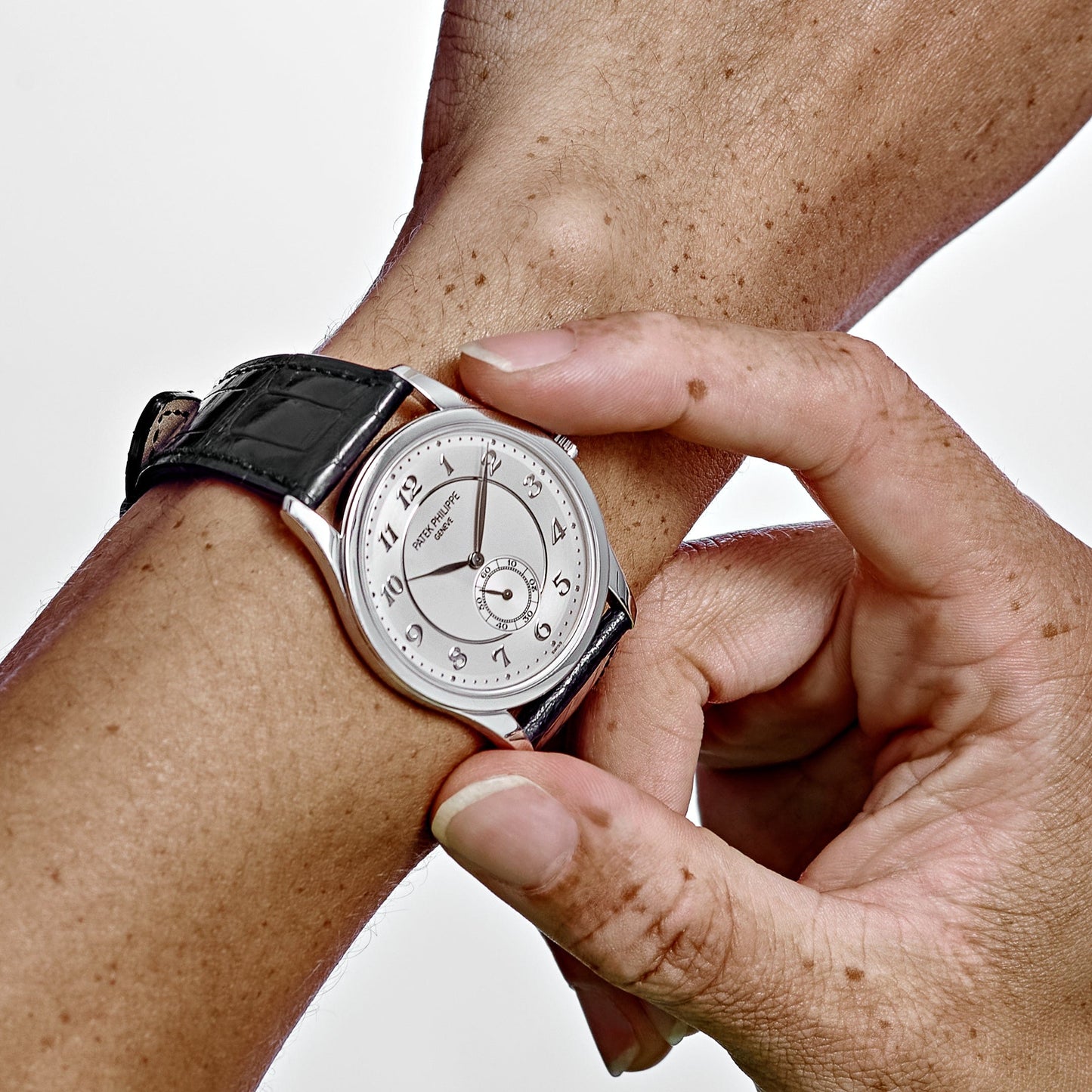 Patek Philippe Calatrava 5196P-001 Platinum Silver Dial