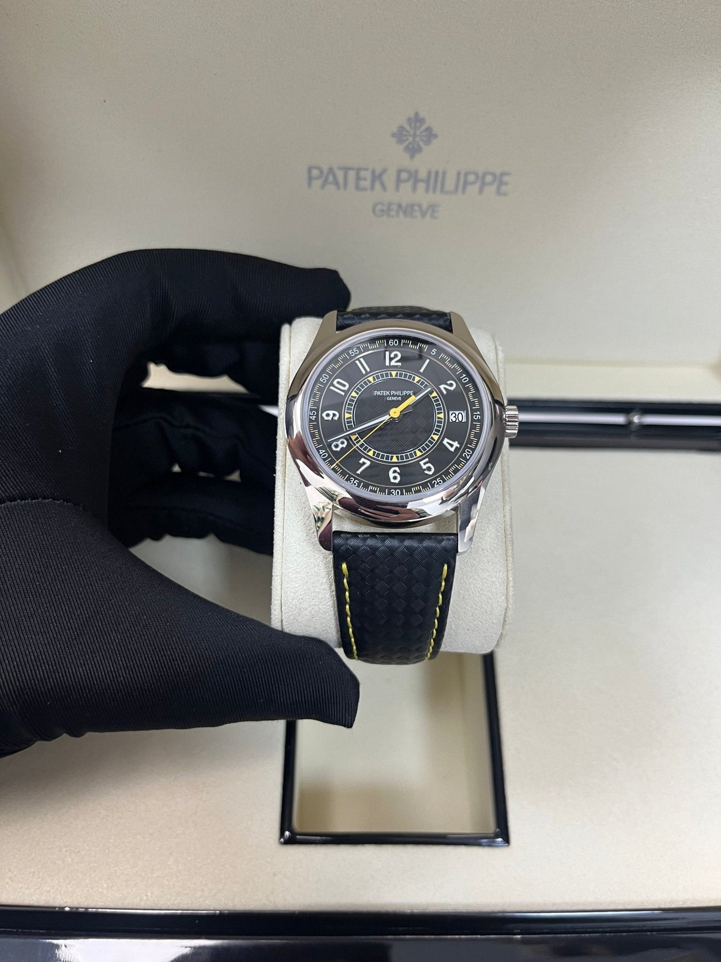 Patek Philippe Calatrava Date Sweep Seconds (Ref# 6007G-001)