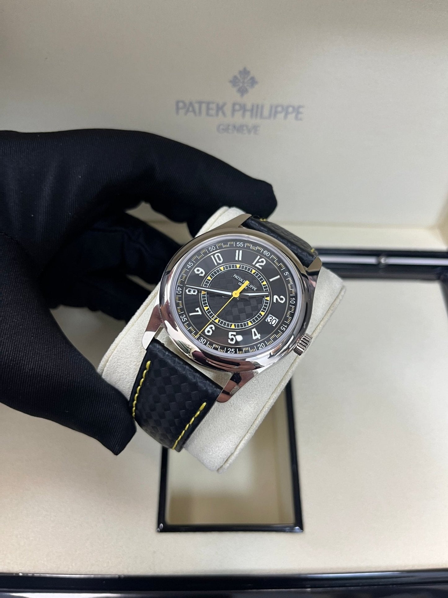 Patek Philippe Calatrava Date Sweep Seconds (Ref# 6007G-001)