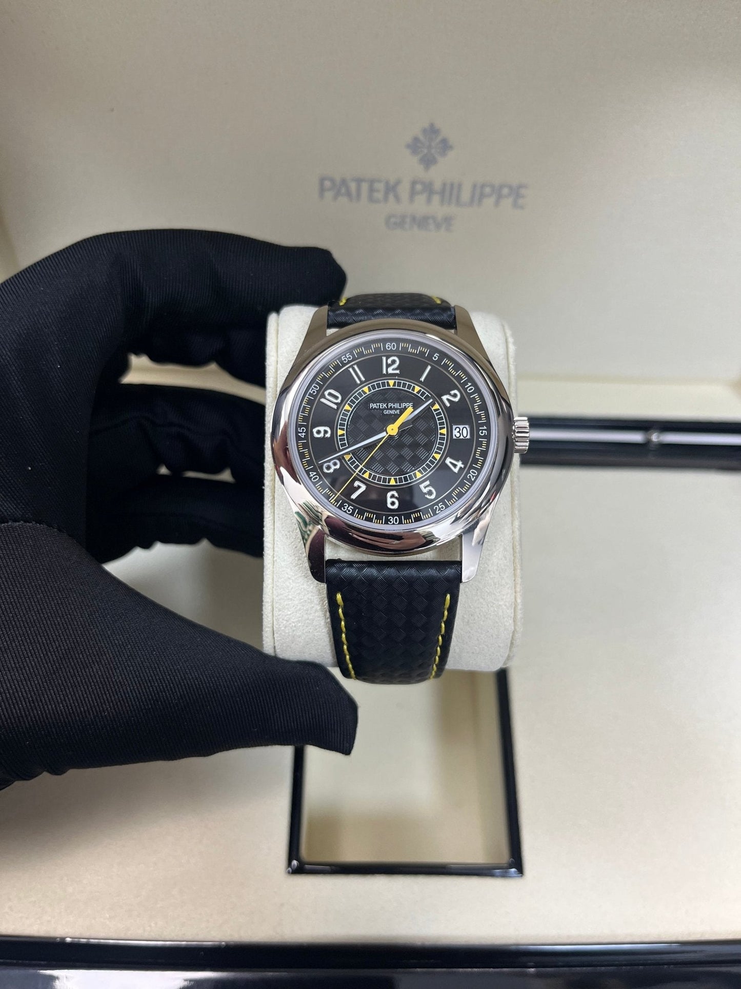 Patek Philippe Calatrava Date Sweep Seconds (Ref# 6007G-001)