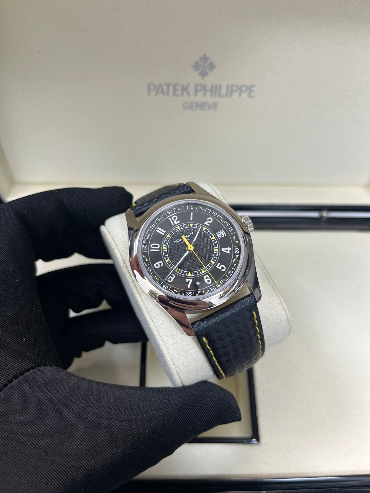 Patek Philippe Calatrava Date Sweep Seconds (Ref# 6007G-001)