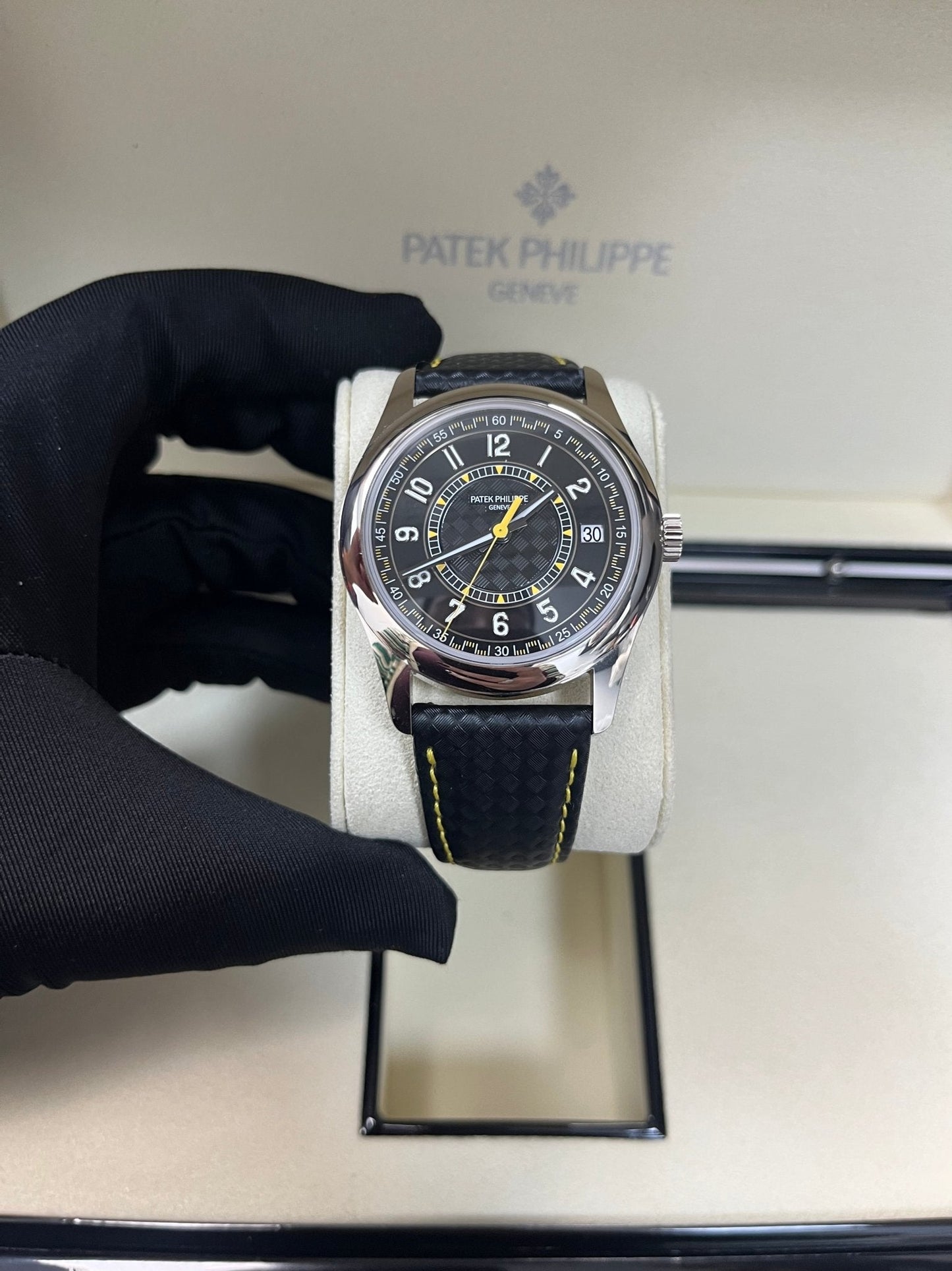 Patek Philippe Calatrava Date Sweep Seconds (Ref# 6007G-001)