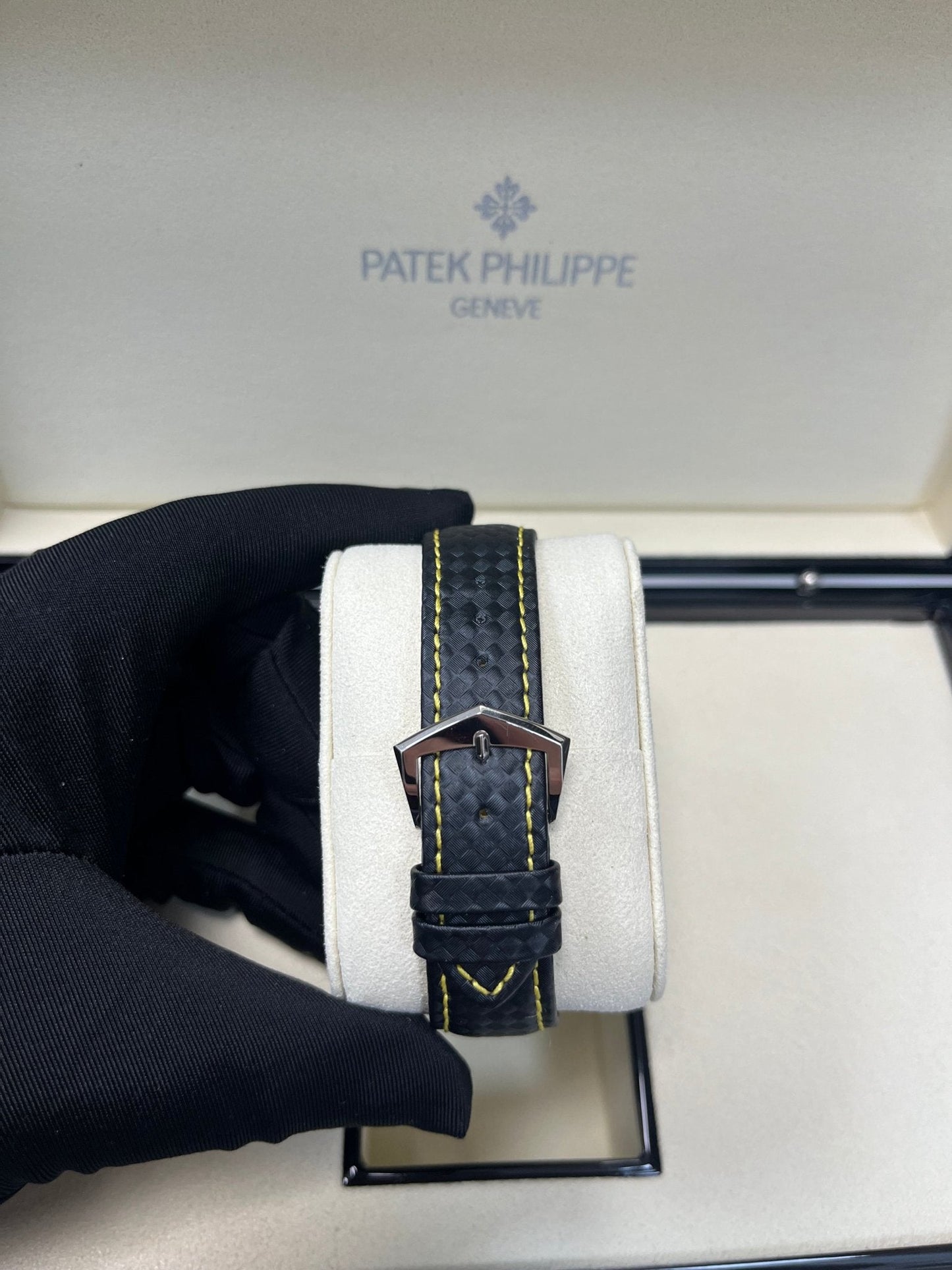 Patek Philippe Calatrava Date Sweep Seconds (Ref# 6007G-001)