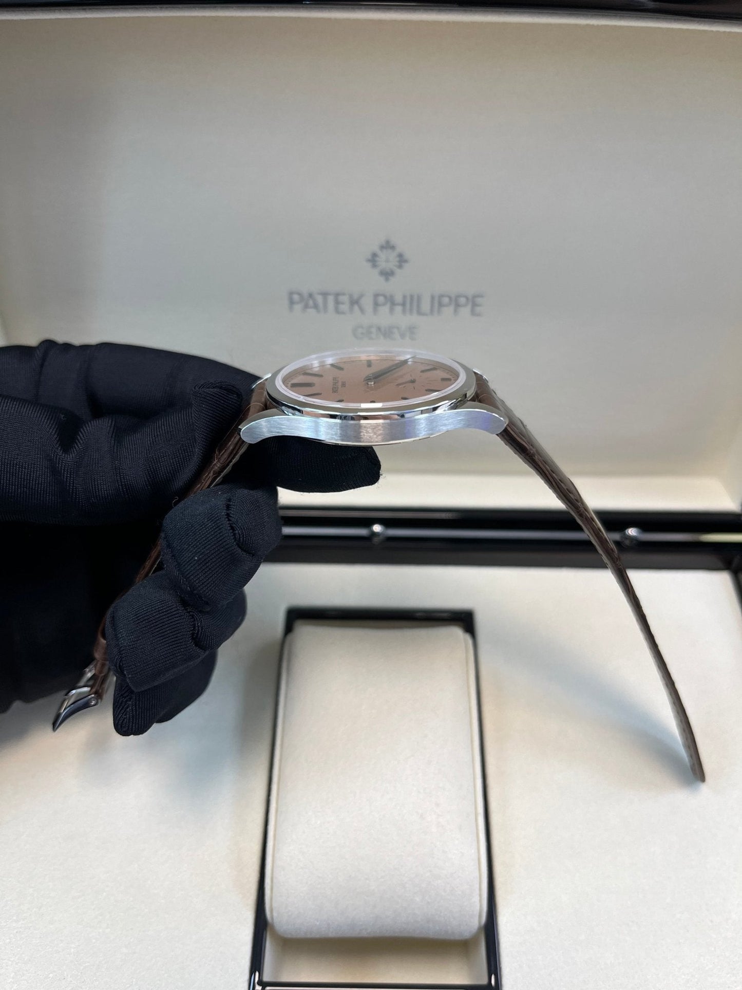 Patek Philippe Calatrava New 2025 Release 6196P Calatrava Salmon Dial Platinum