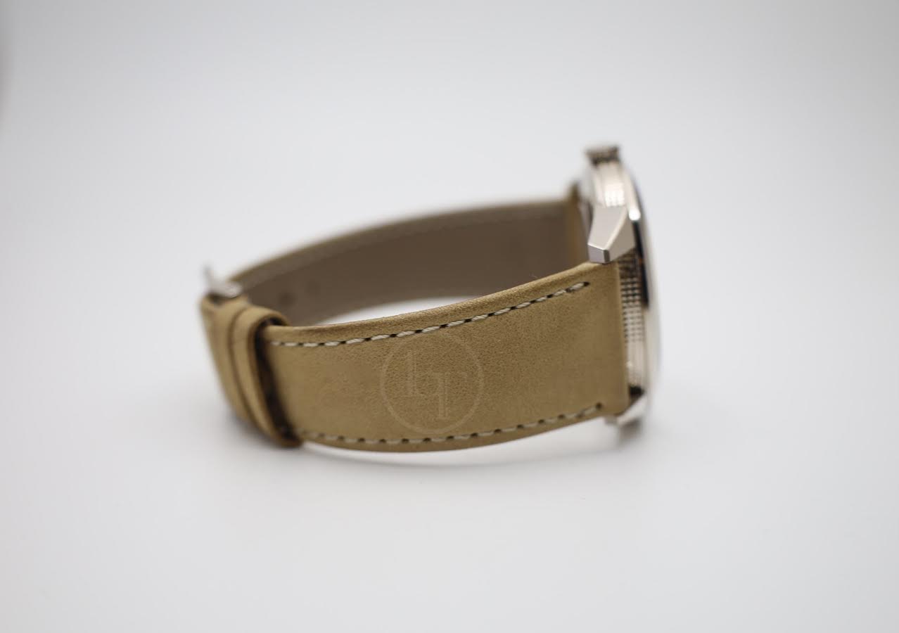 Patek Philippe Calatrava White Gold Textured Grey Dial | 5226G-001