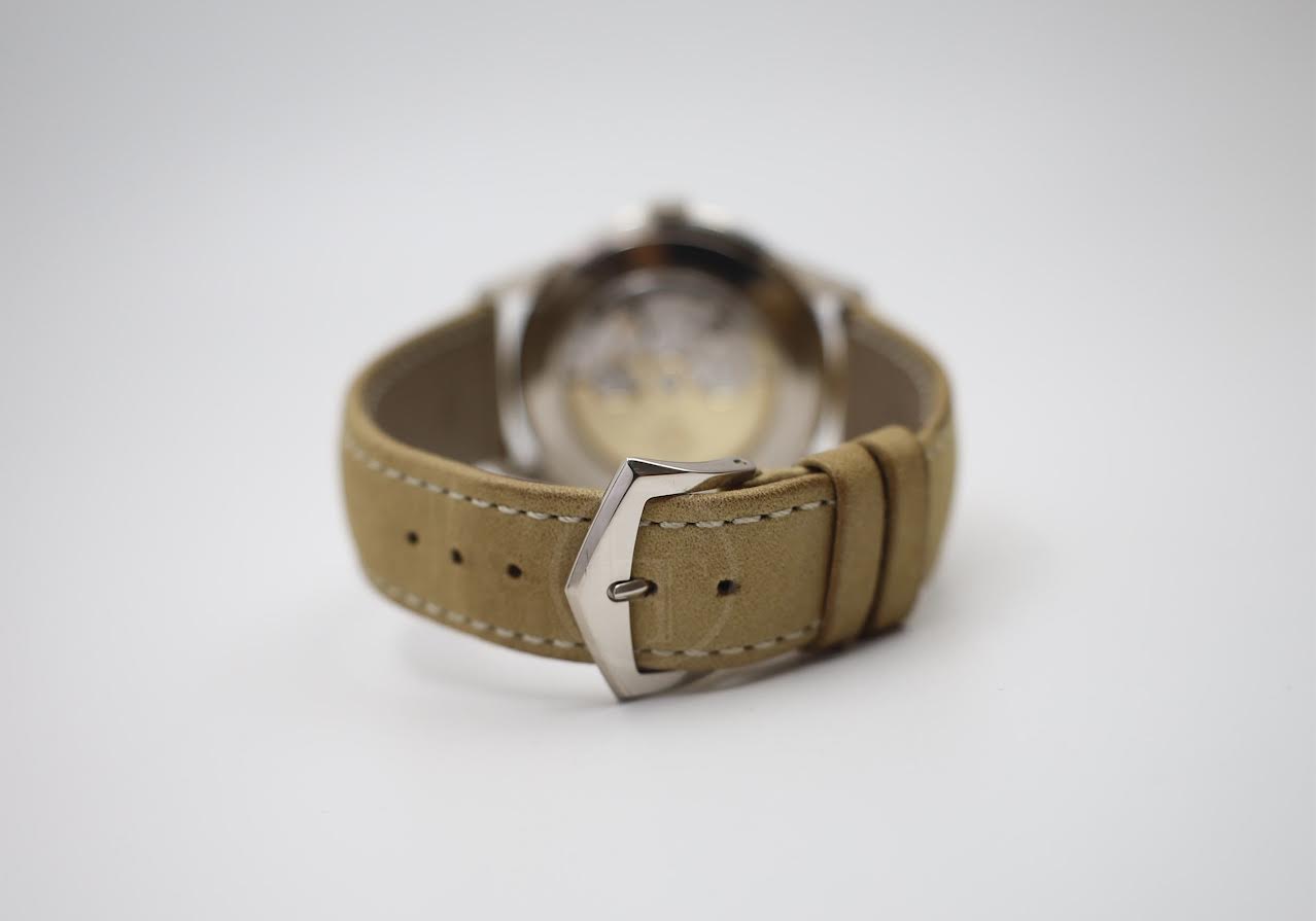 Patek Philippe Calatrava White Gold Textured Grey Dial | 5226G-001