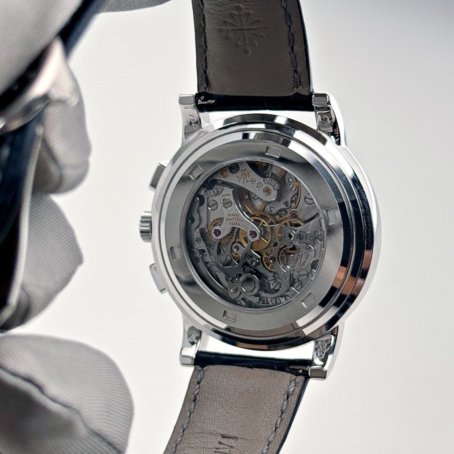 Patek Philippe Complications 5070G-001 Annual Calendar Chronograph White Gold Silver Dial (2007)