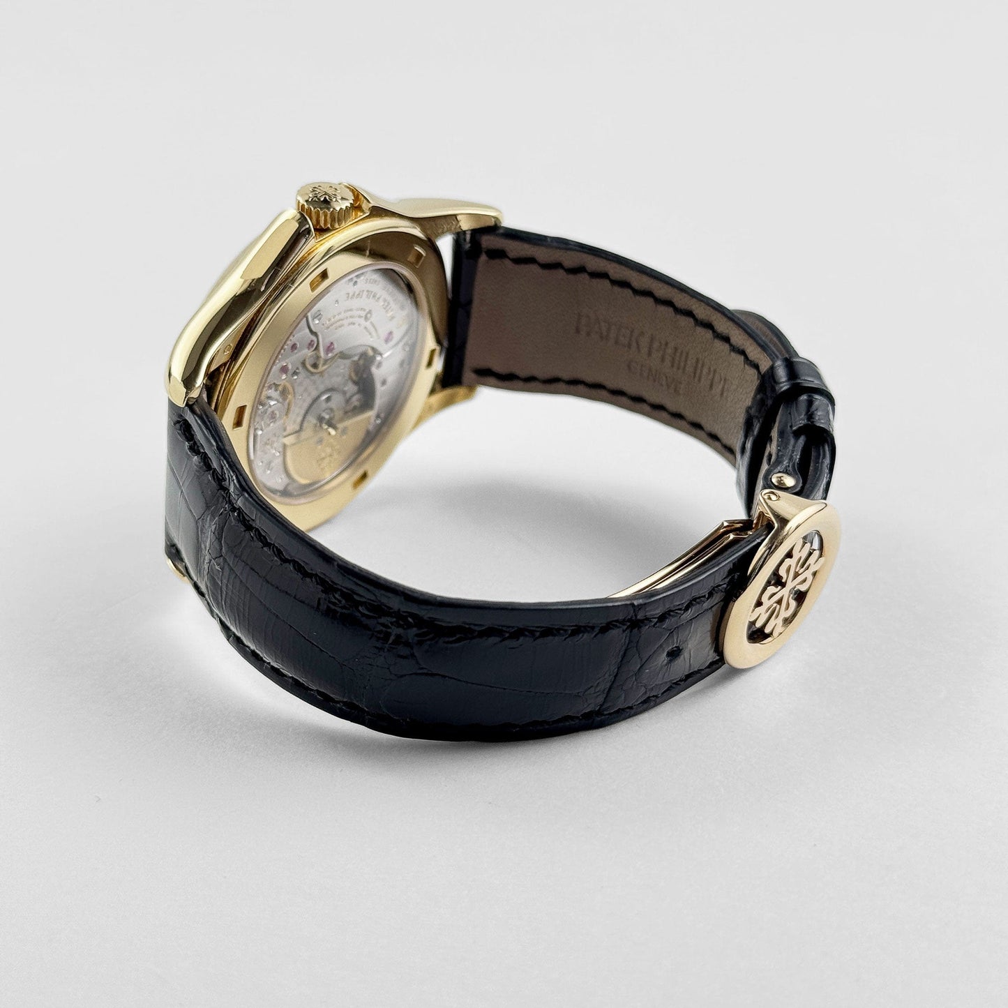 Patek Philippe Complications 5131J-001 World Time Yellow Gold (2010)