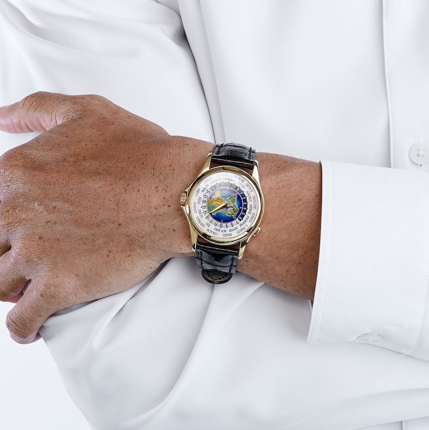 Patek Philippe Complications 5131J-001 World Time Yellow Gold (2010)