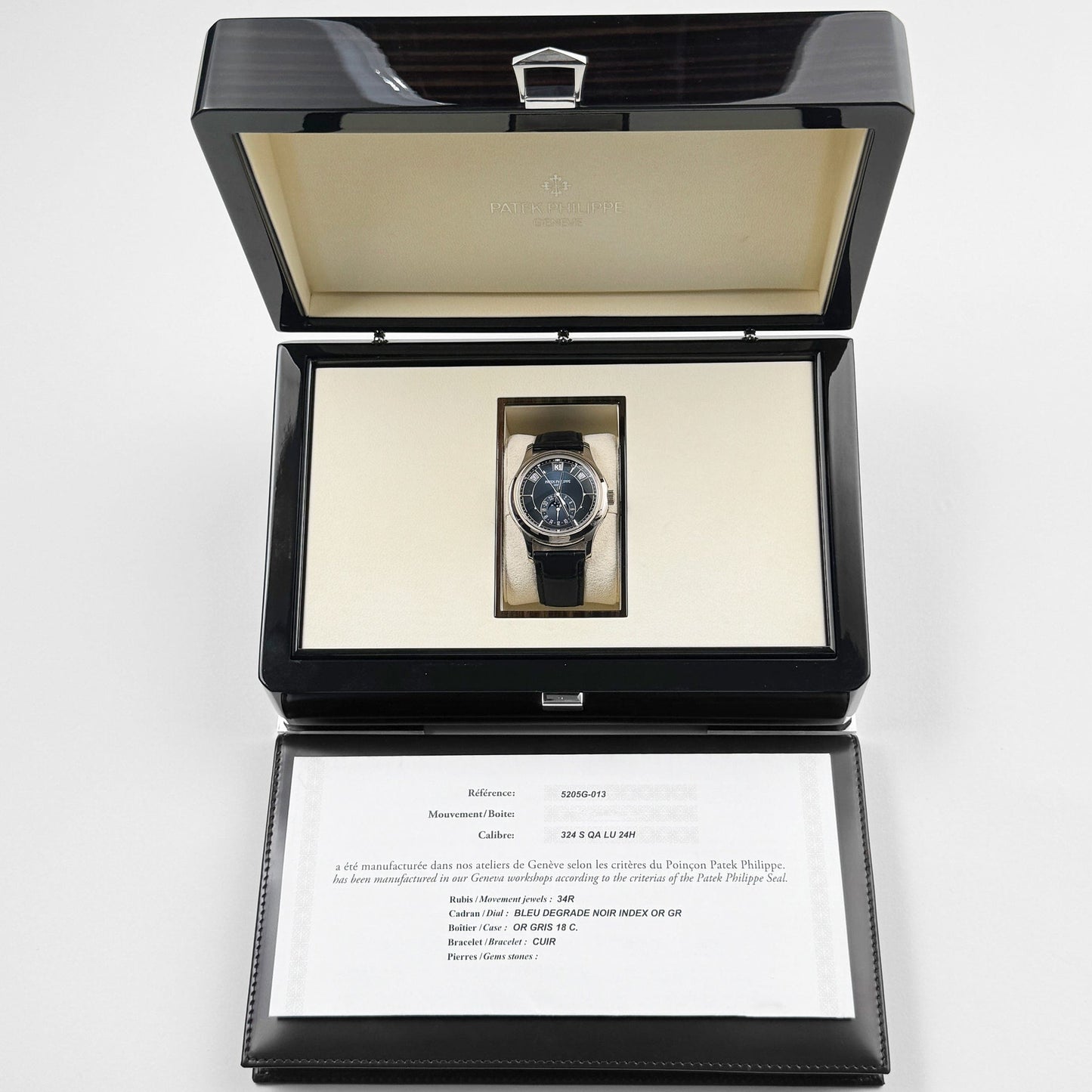 Patek Philippe Complications 5205G-013 Annual Calendar White Gold Blue Dial (2020)