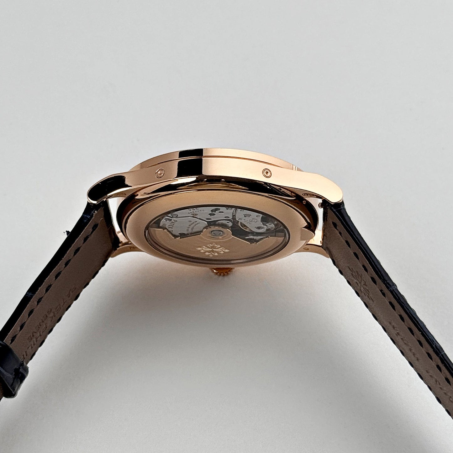 Patek Philippe Complications 5396R-015 Annual Calendar Rose Gold Blue Dial (2019)