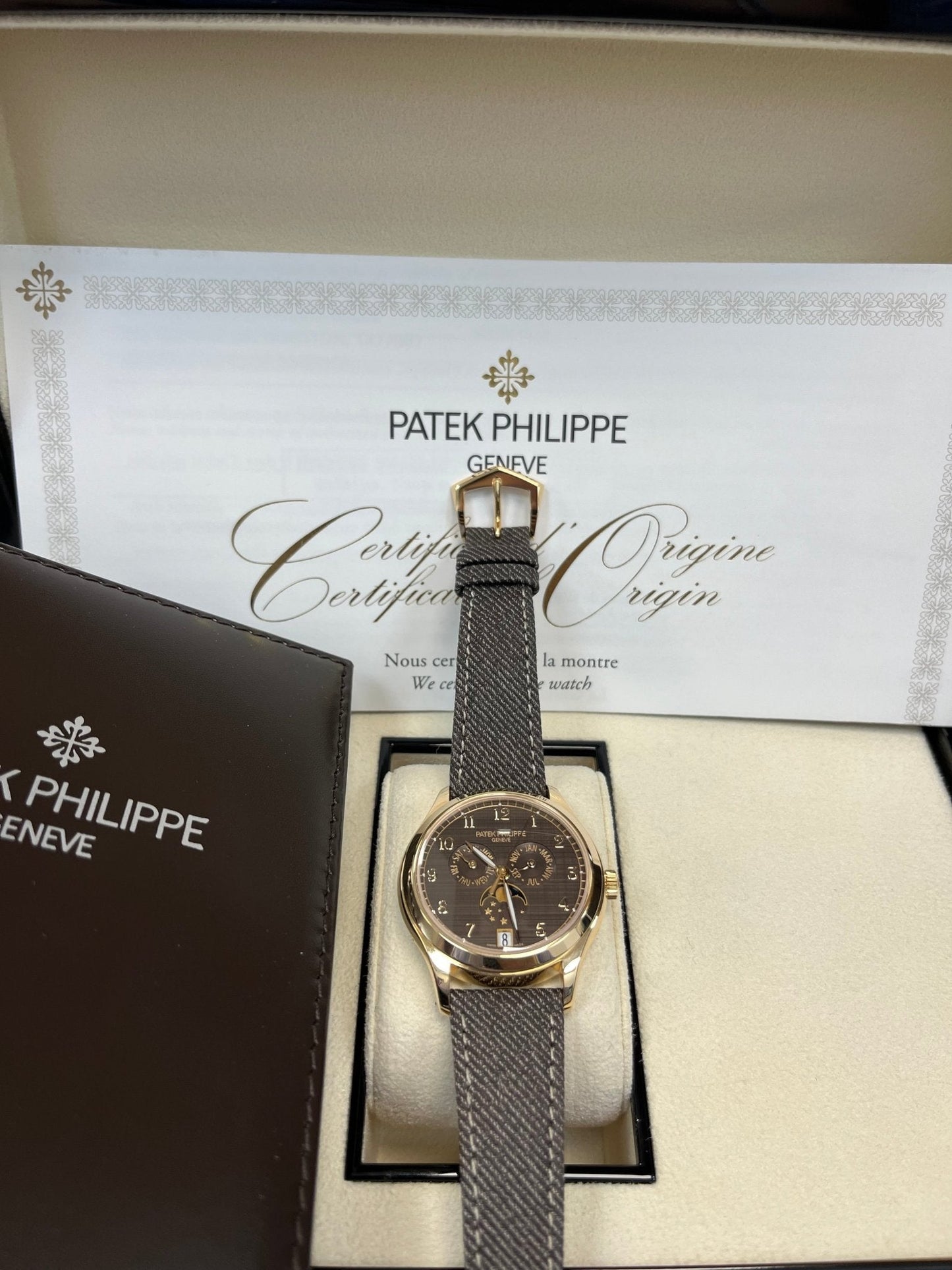 Patek Philippe Complications New 2025 Release 4946R-001 Complications Chestnut Dial Rose Gold