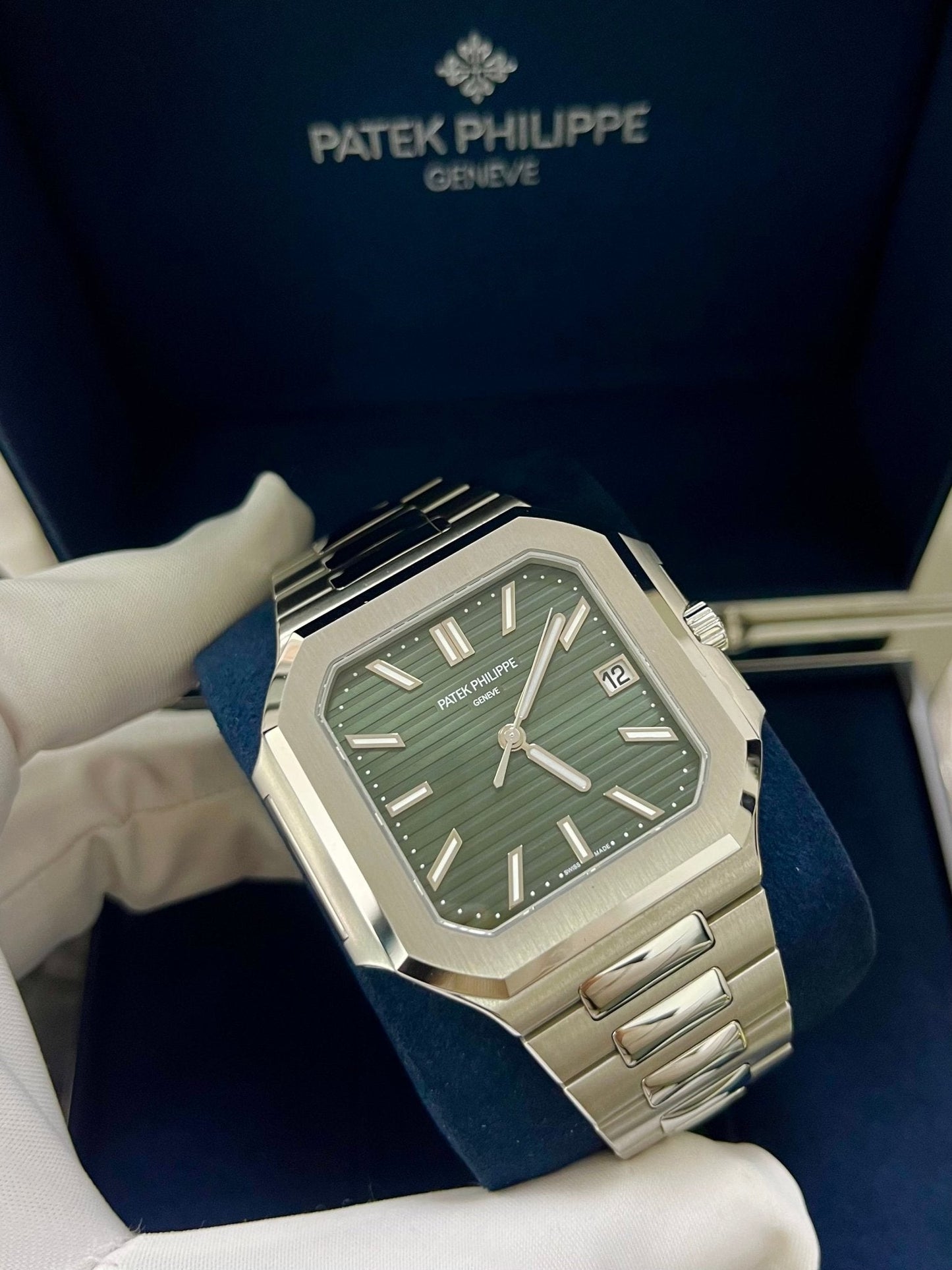 Patek Philippe Cubitus Green Dial 5821/1A