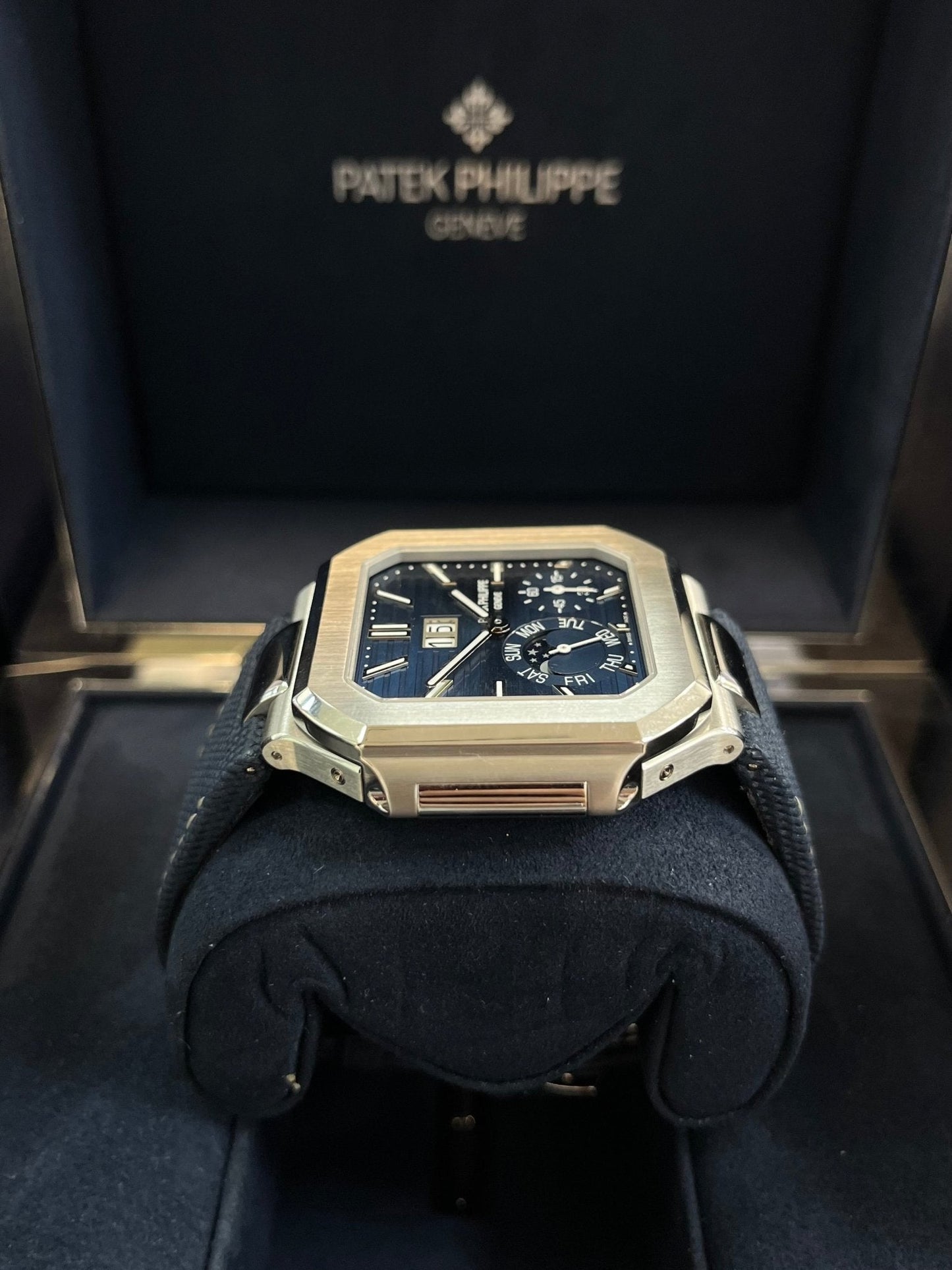 Patek Philippe Cubitus Platinum Case Sunburst Blue Dial 5822P-001