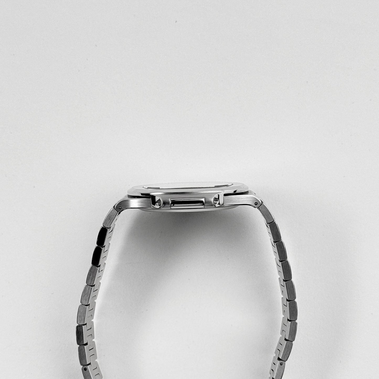 Patek Philippe Nautilus 3700/1A 'Jumbo' Stainless Steel Blue Dial