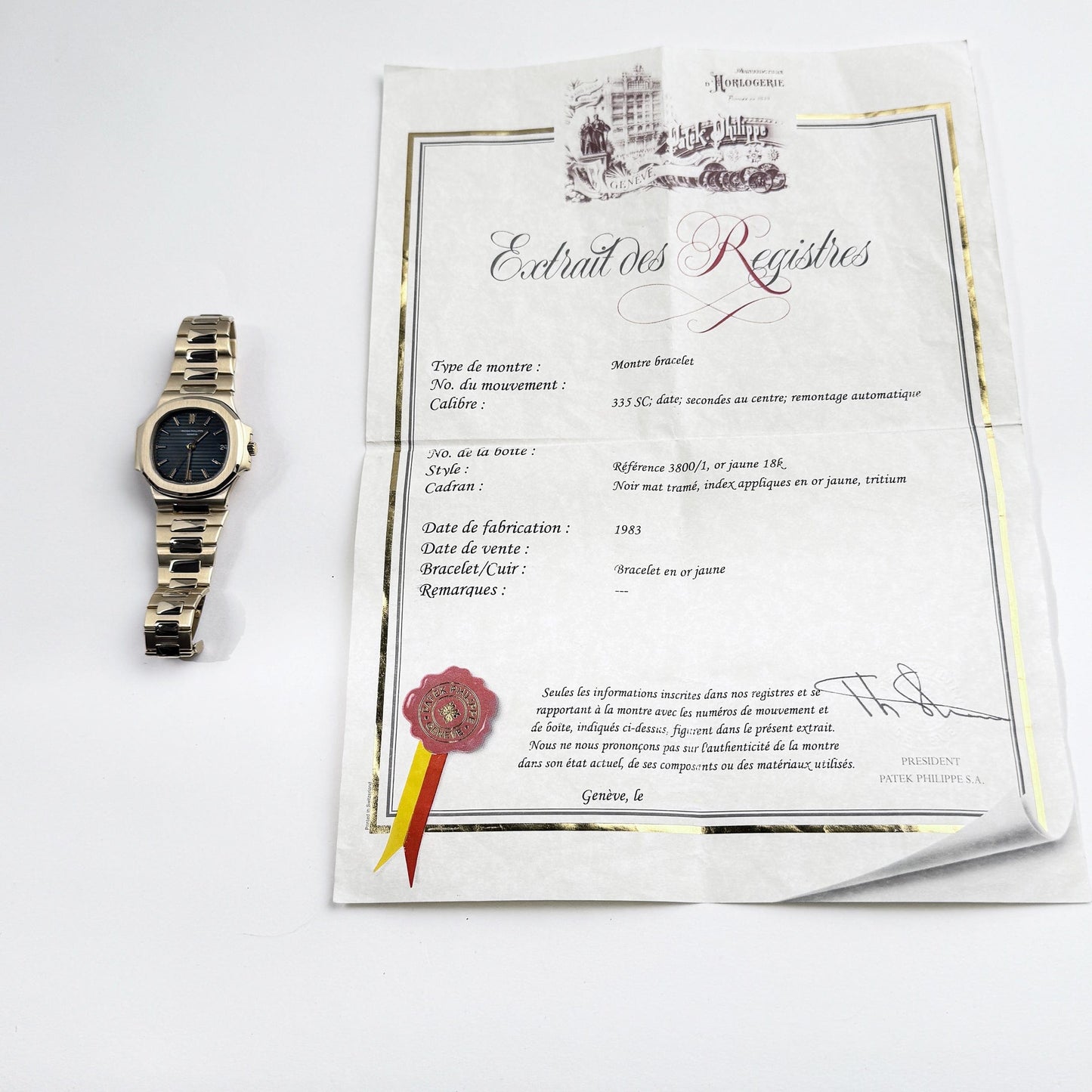 Patek Philippe Nautilus 3800/1 Yellow Gold Blue Dial (1983)